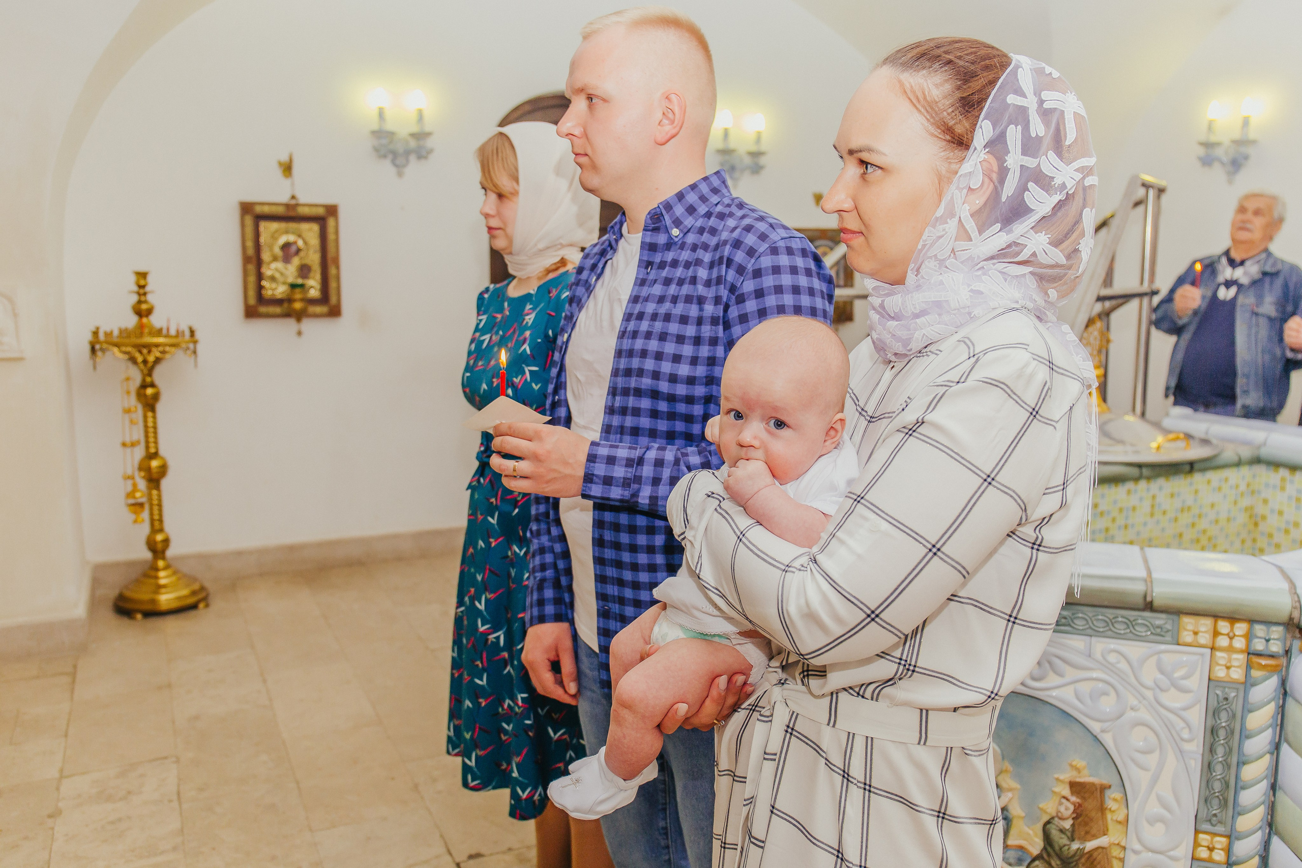 Крещение Михаила. Церковь Явления Пресвятой Богородицы. Фотограф новорожденных и детский в Сергиевом Посаде Кругликова Юлия