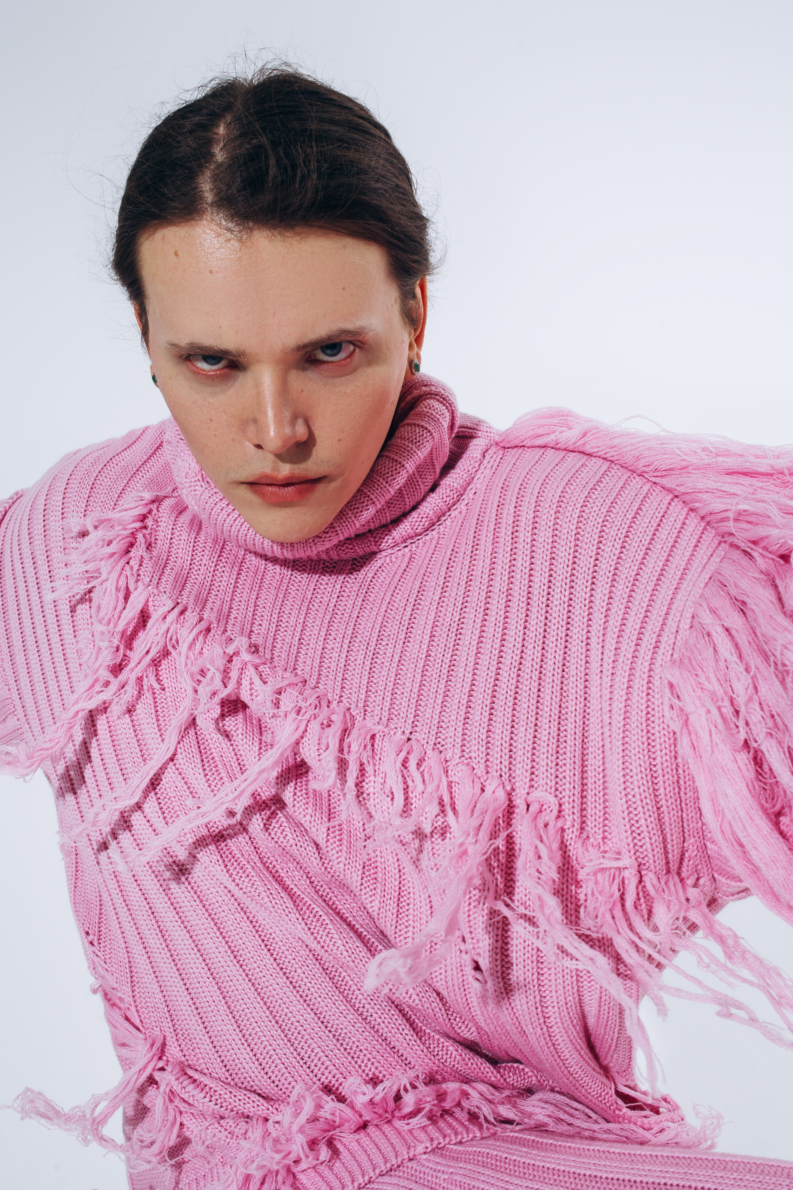 Имиджевая съемка в студии для модели на циклораме