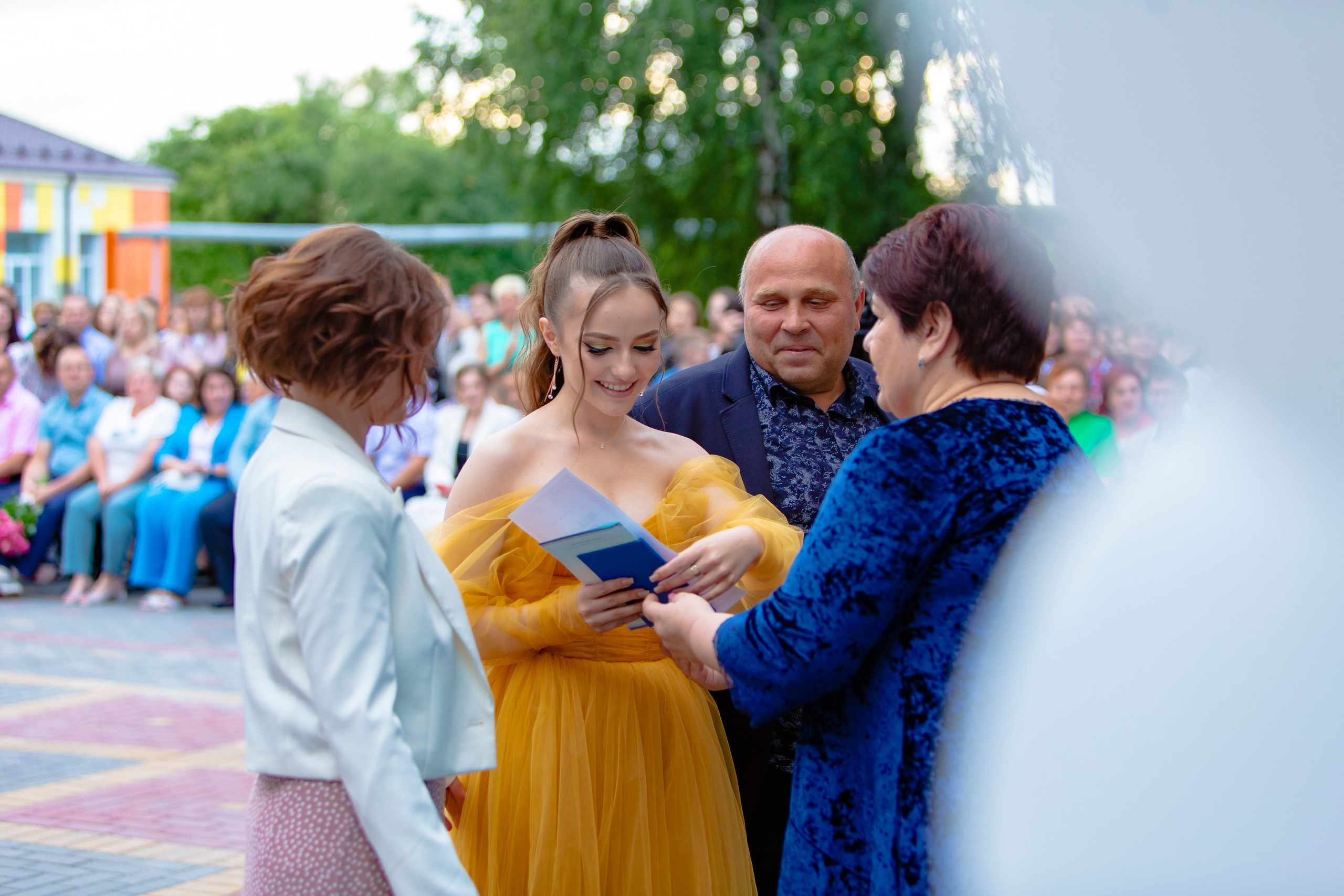 Выпускной вечер. Профессиональная съёмка и монтаж фото&видео в Курске и области