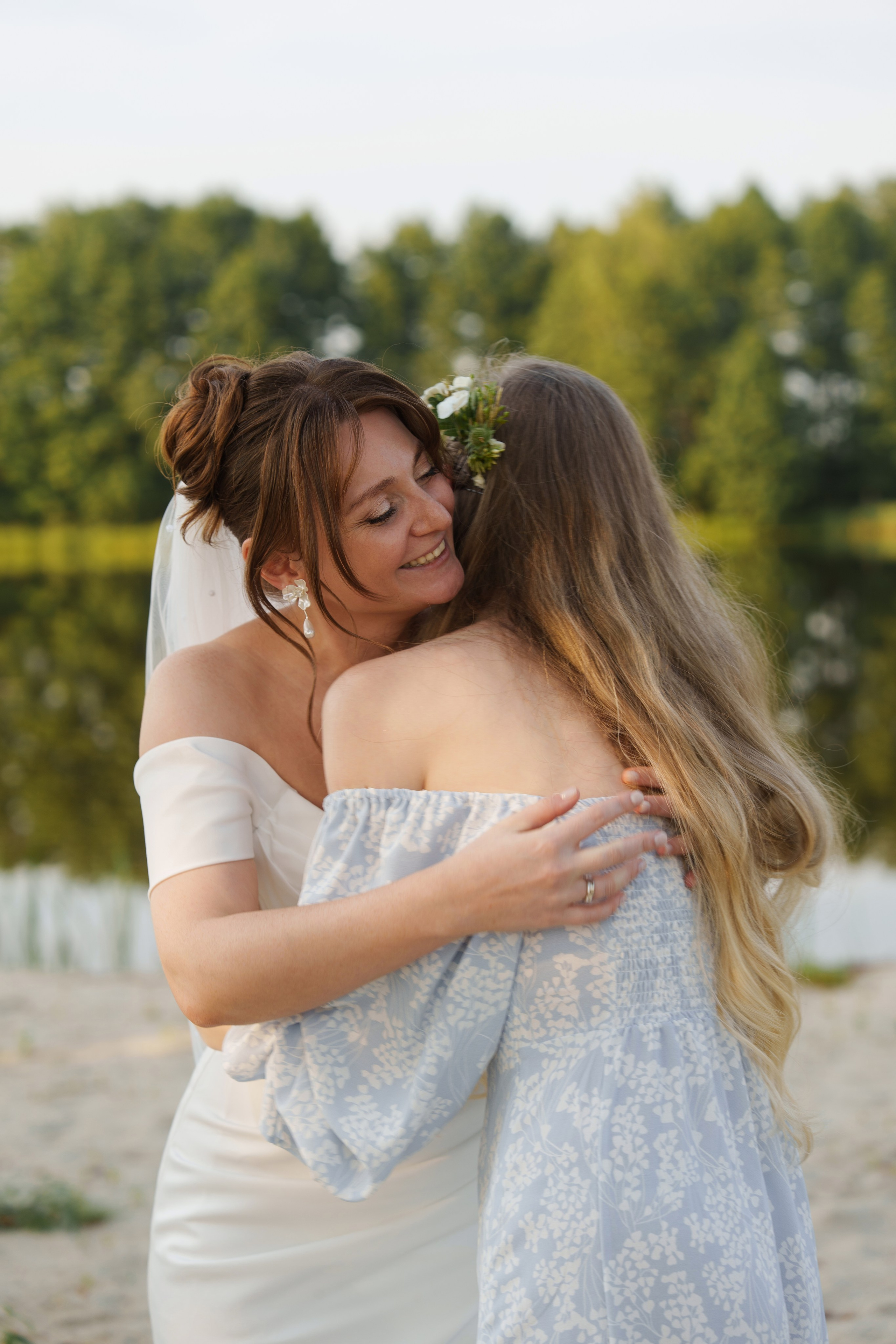 Михаил и Ольга (банкетная часть г. Брянск). Свадебный и репортажный фотограф Элина Козырьянова