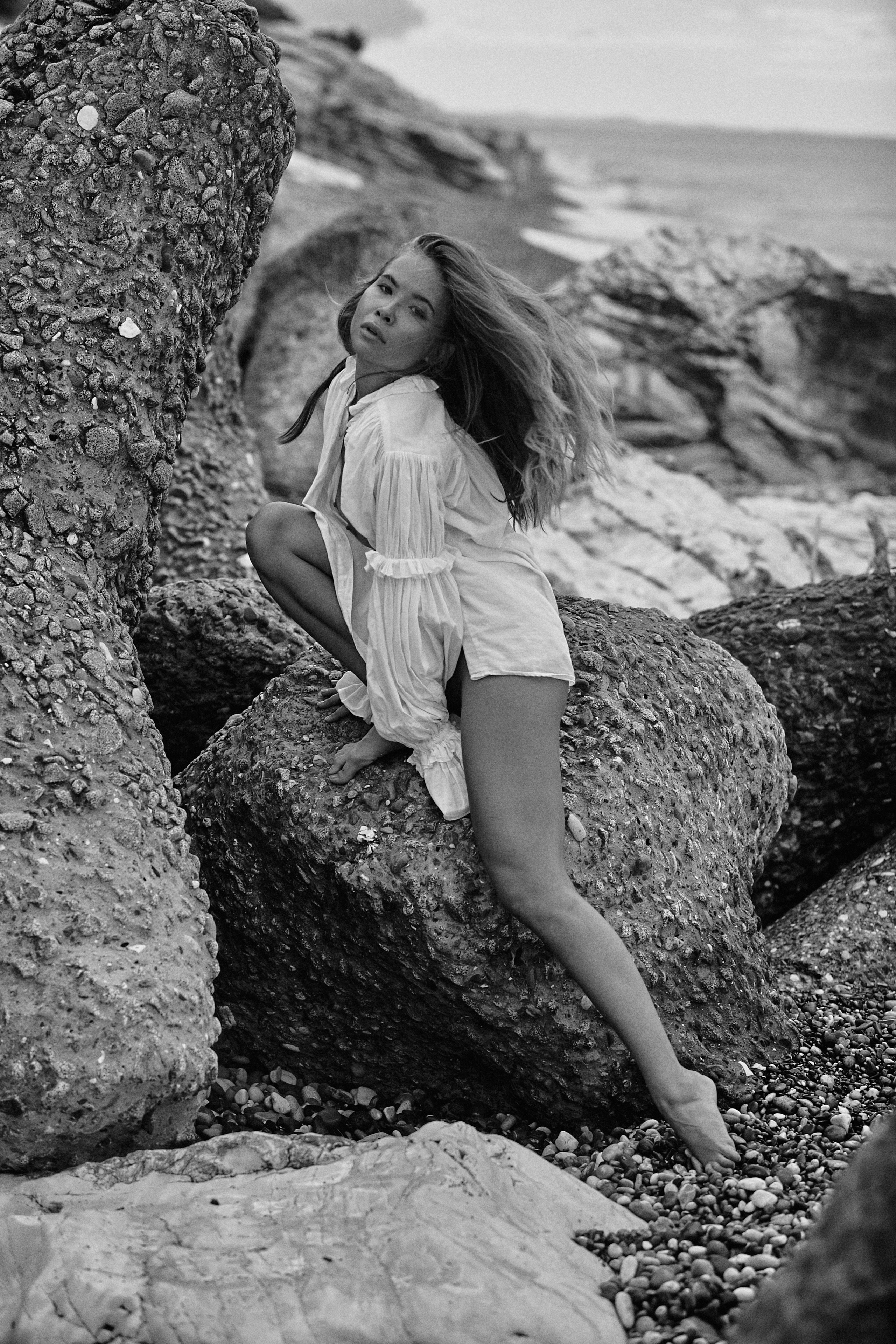 Фотосессия ню на пляже. Фотограф Продюсер в горах КБР / Москва  Нальчик Горы