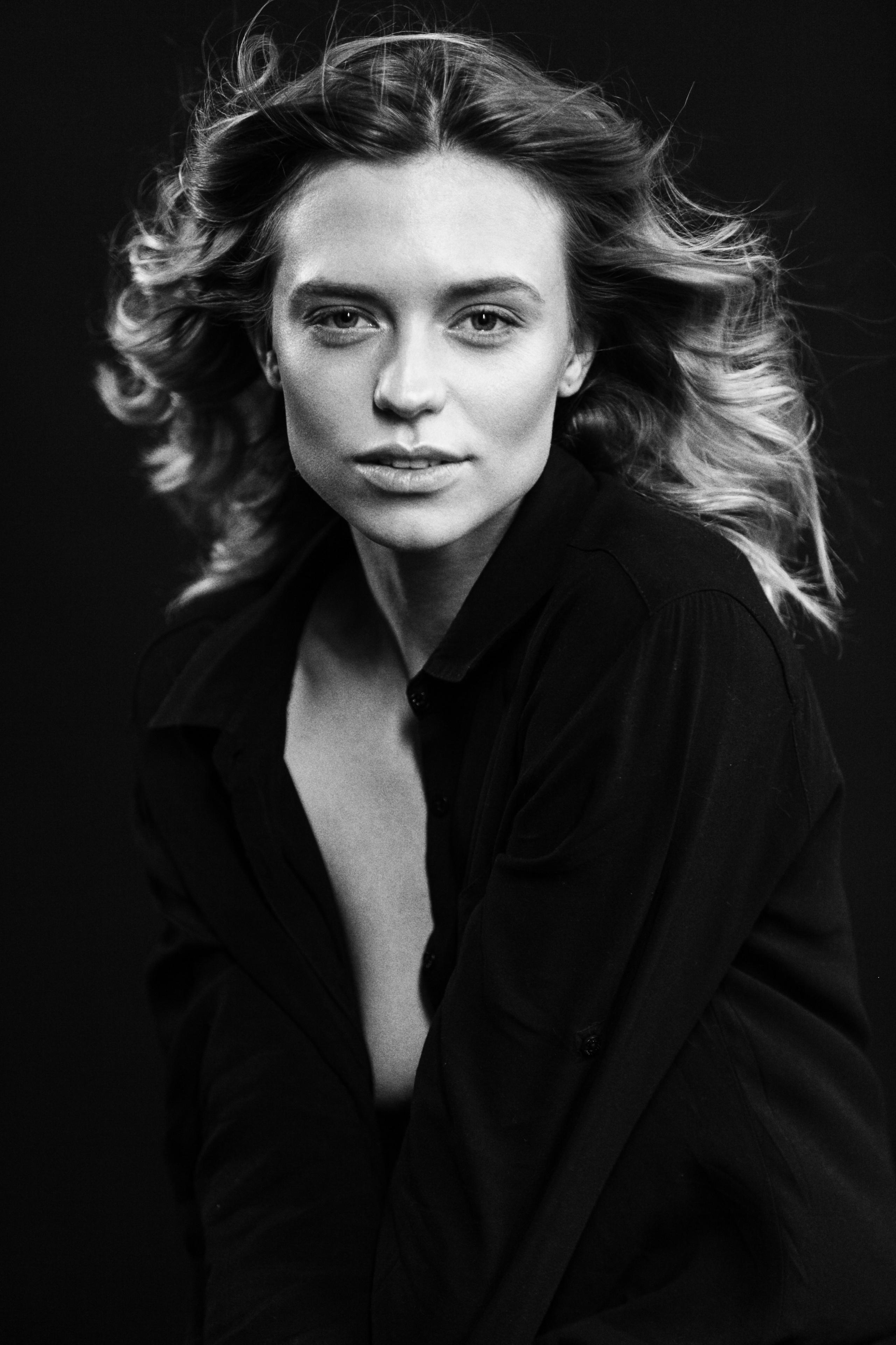 Портретная фотосессия в Москве. Фотограф Продюсер в горах КБР / Москва  Нальчик Горы