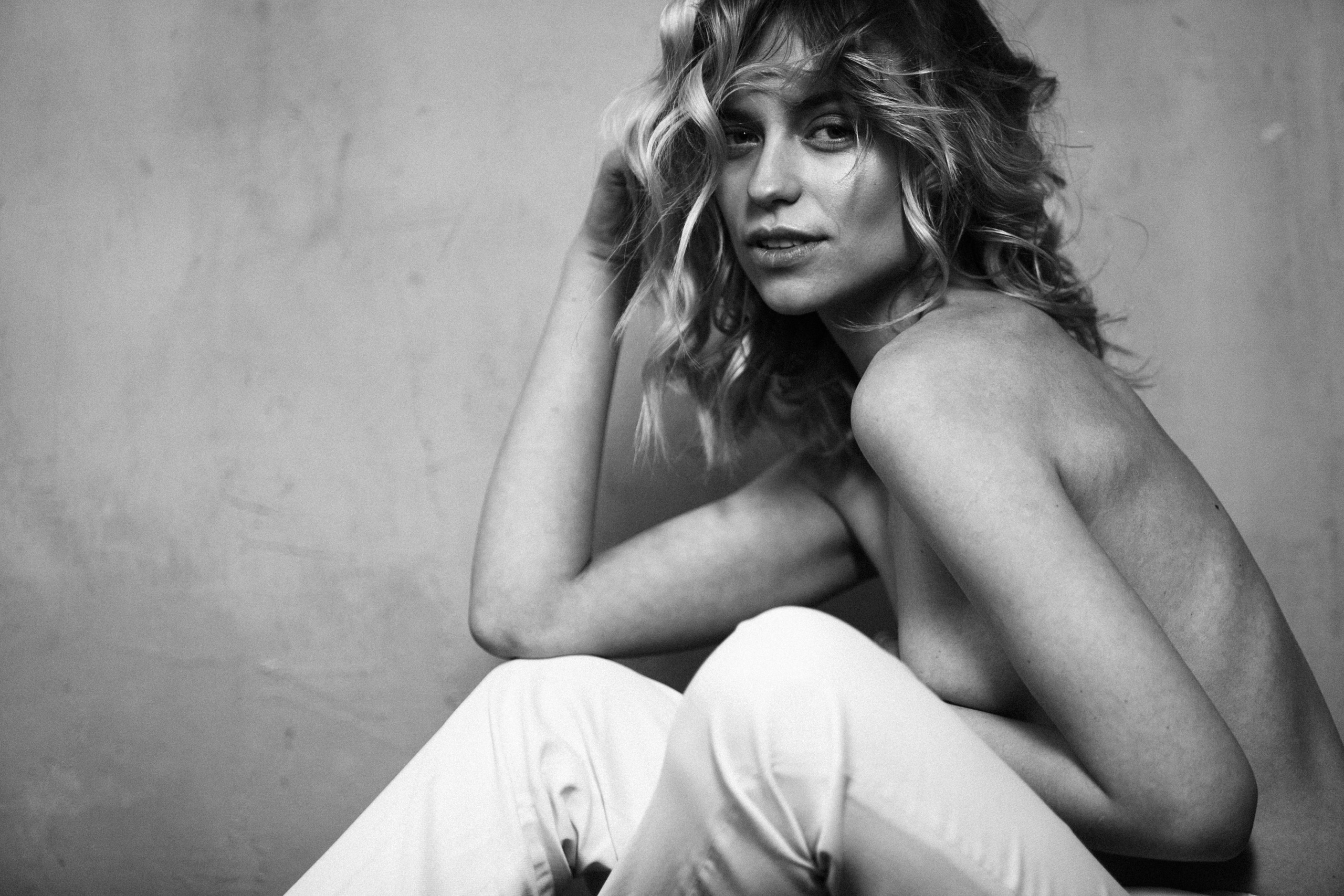 Портретная фотосессия в Москве. Фотограф Продюсер в горах КБР / Москва  Нальчик Горы