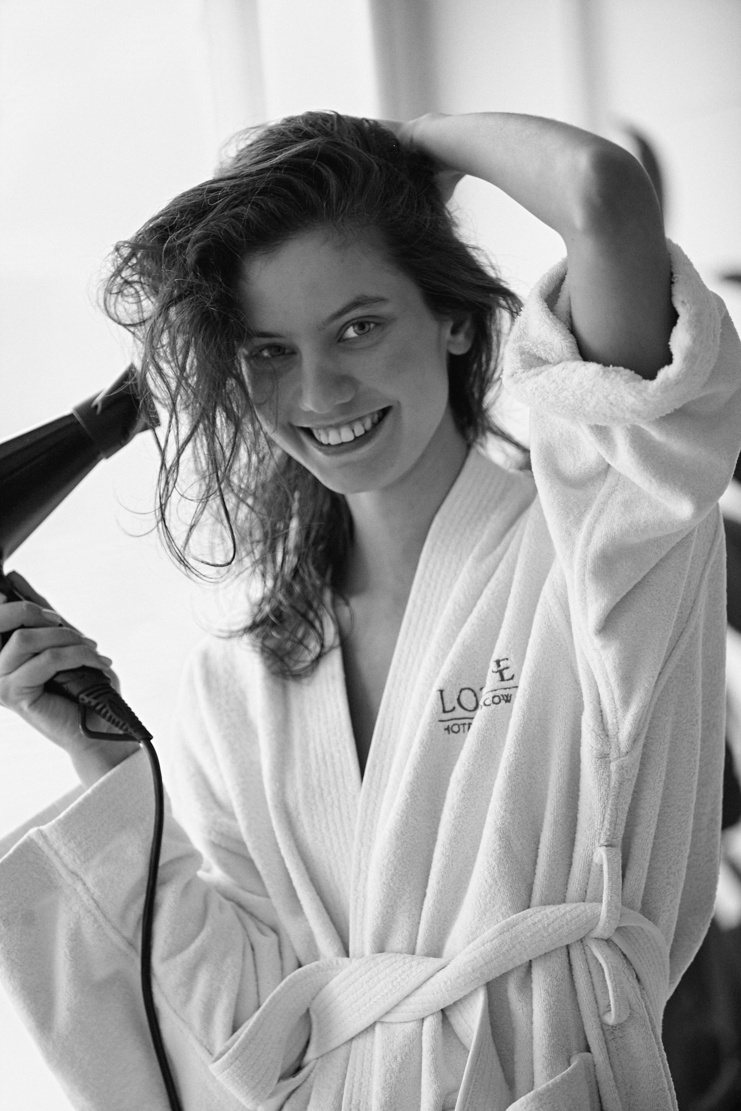 Женская фотосессия в Москве. Фотограф Продюсер в горах КБР / Москва  Нальчик Горы