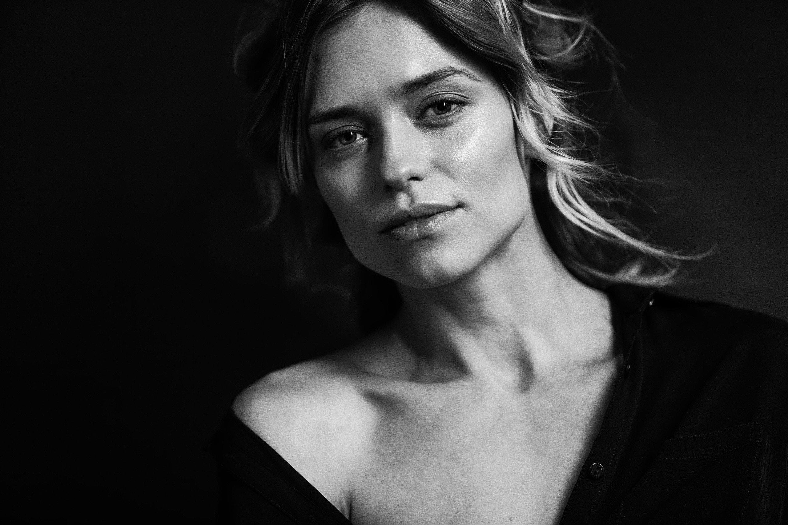 Портретная фотосессия в Москве. Фотограф Продюсер в горах КБР / Москва  Нальчик Горы