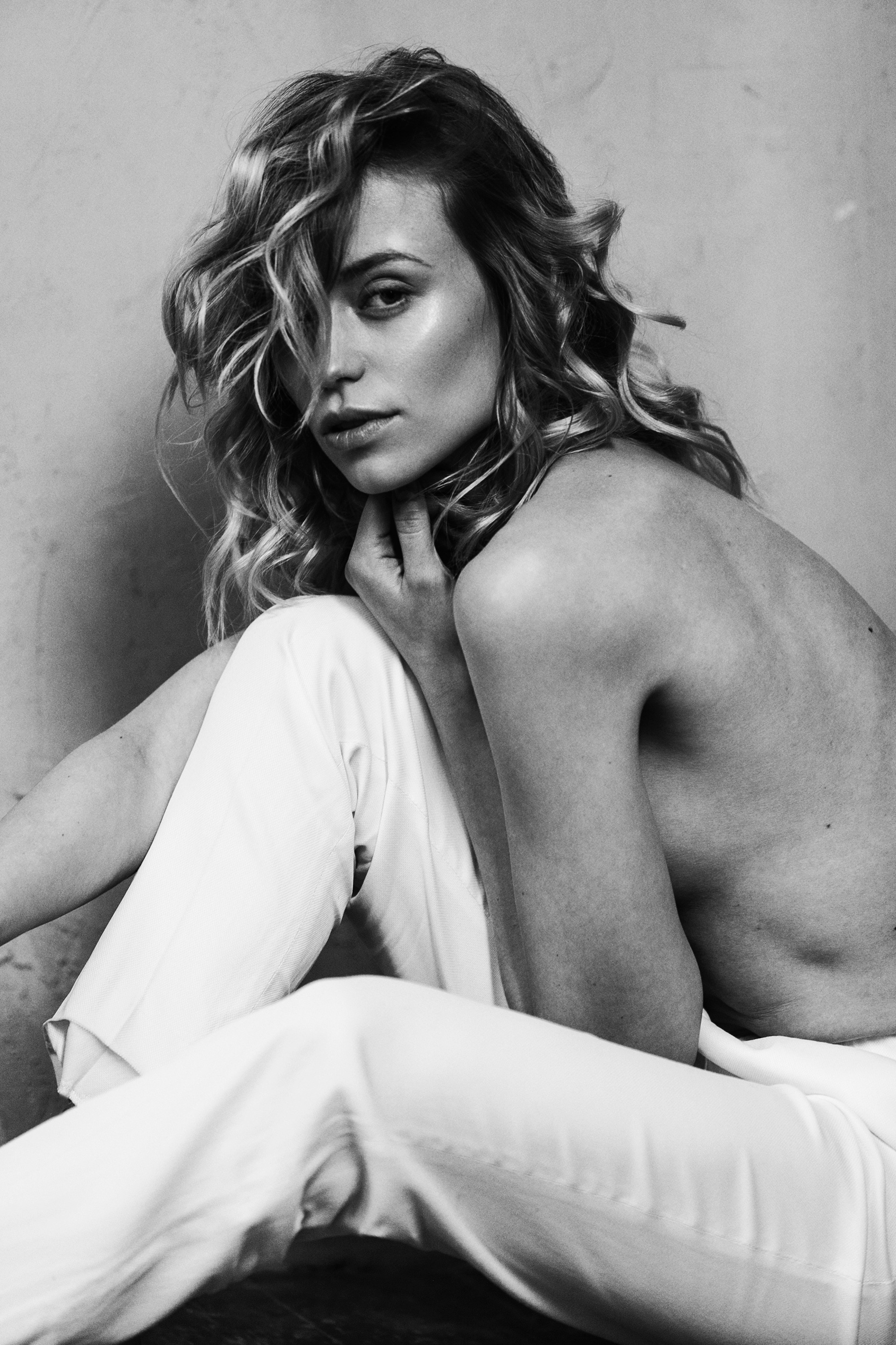 Портретная фотосессия в Москве. Фотограф Продюсер в горах КБР / Москва  Нальчик Горы