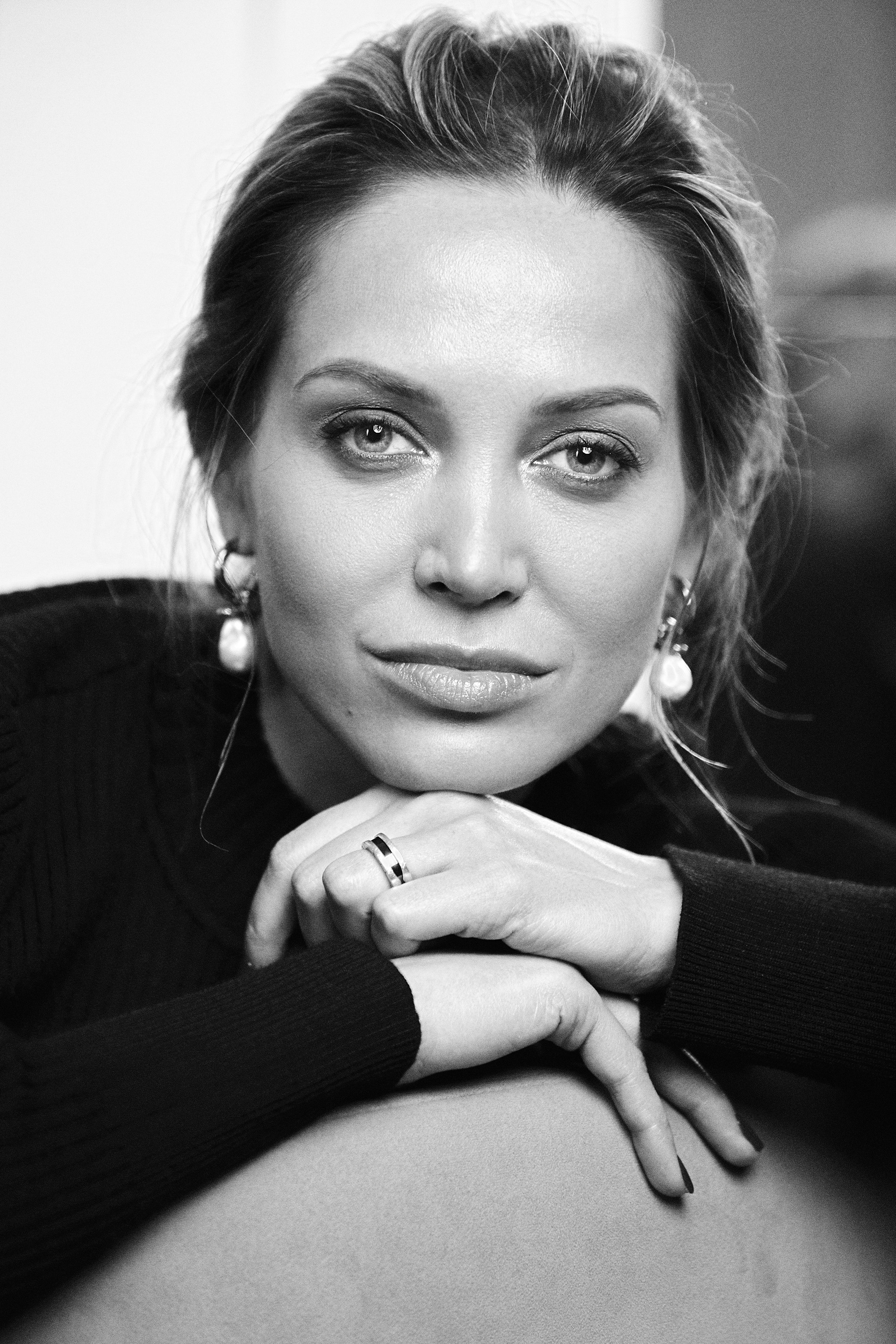 Чб портретная съемка. Фотограф Продюсер в горах КБР / Москва  Нальчик Горы