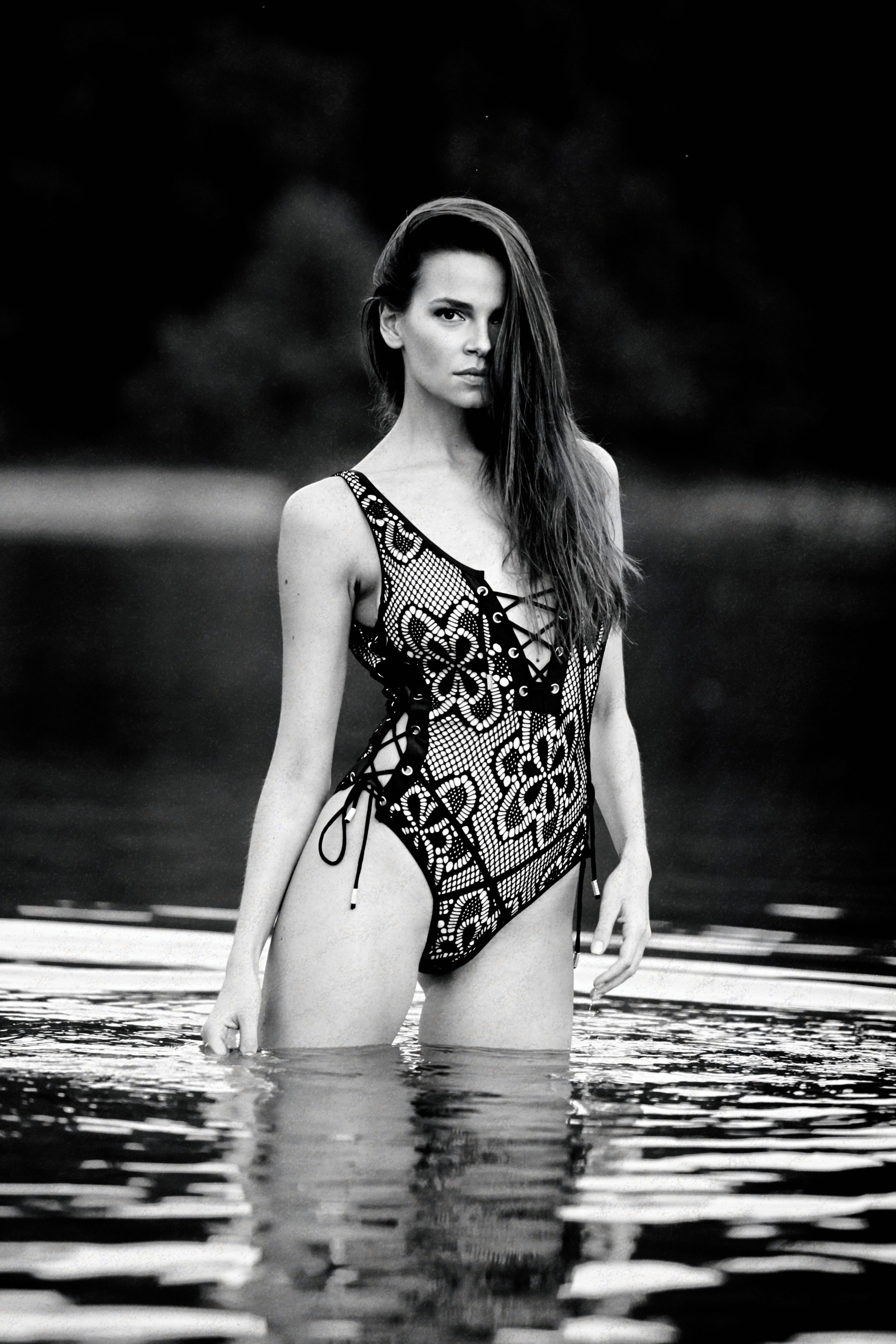 Фотосессия в воде. Фотограф Продюсер в горах КБР / Москва  Нальчик Горы