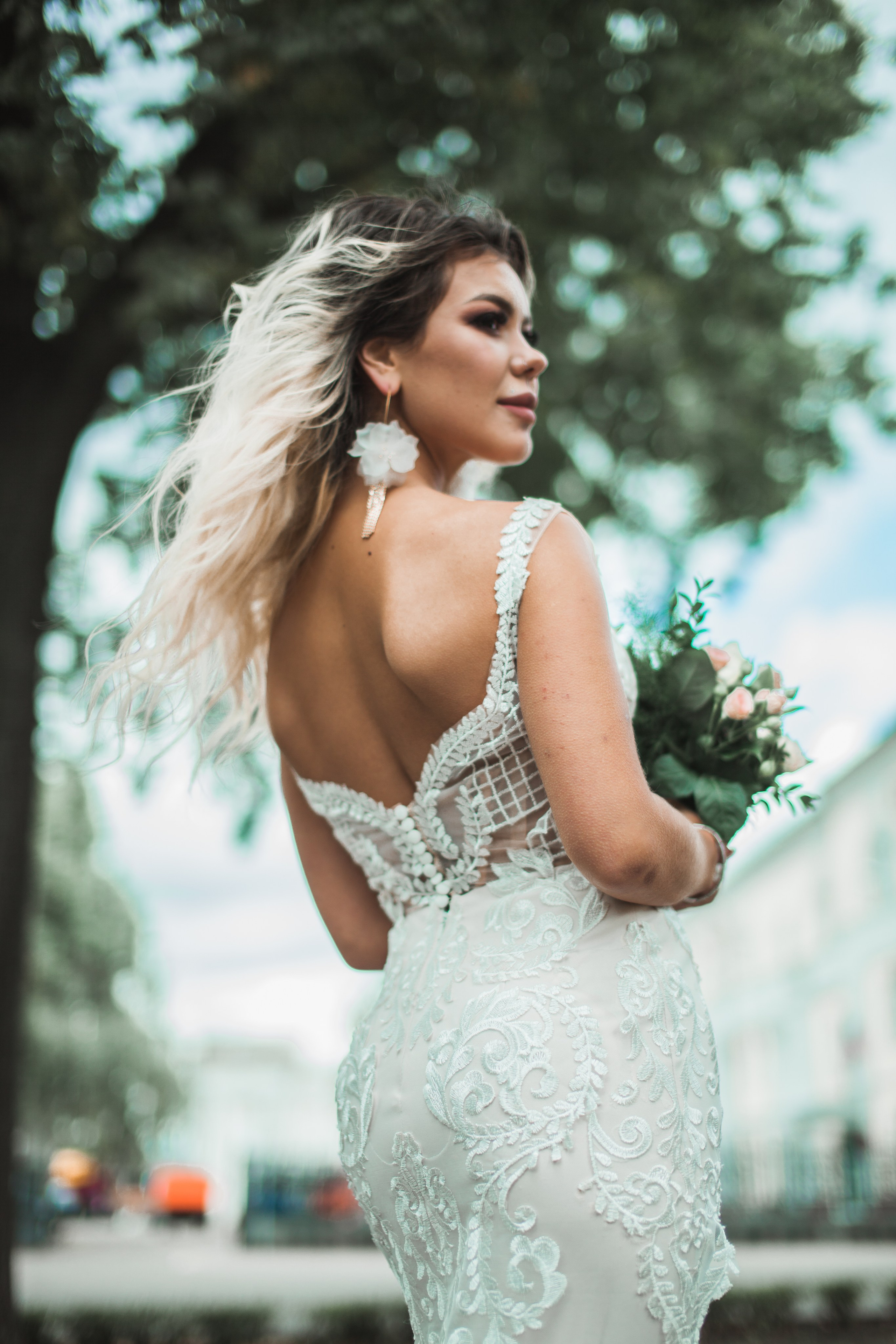 Свадебная фотосессия на улицах Нижнего Новгорода. Фотограф на крещение и венчание в Нижнем Новгороде.Свадебный Фотограф