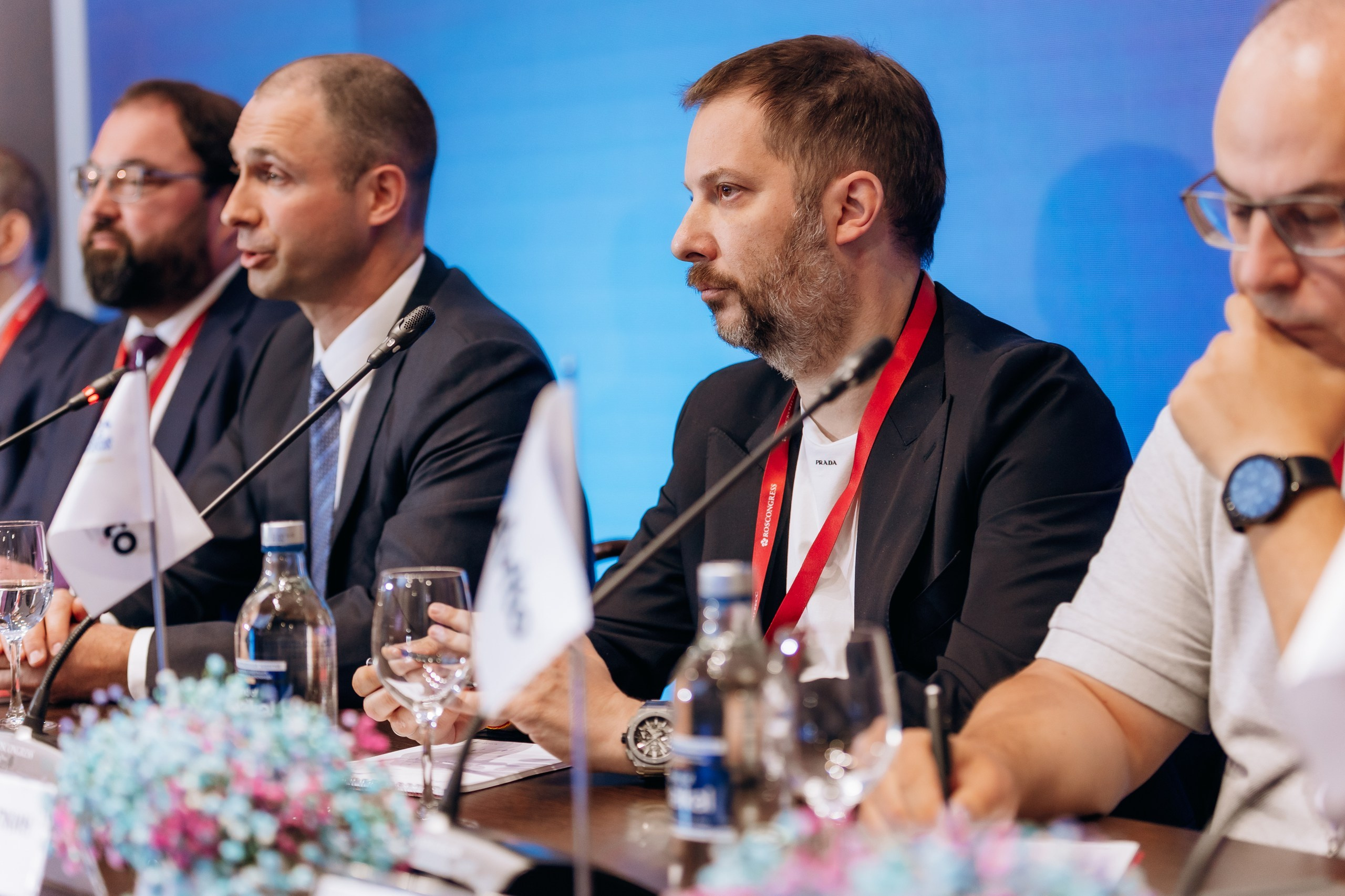 Международный форум. Фотограф Виктория Дунаевская в Санкт Петербурге