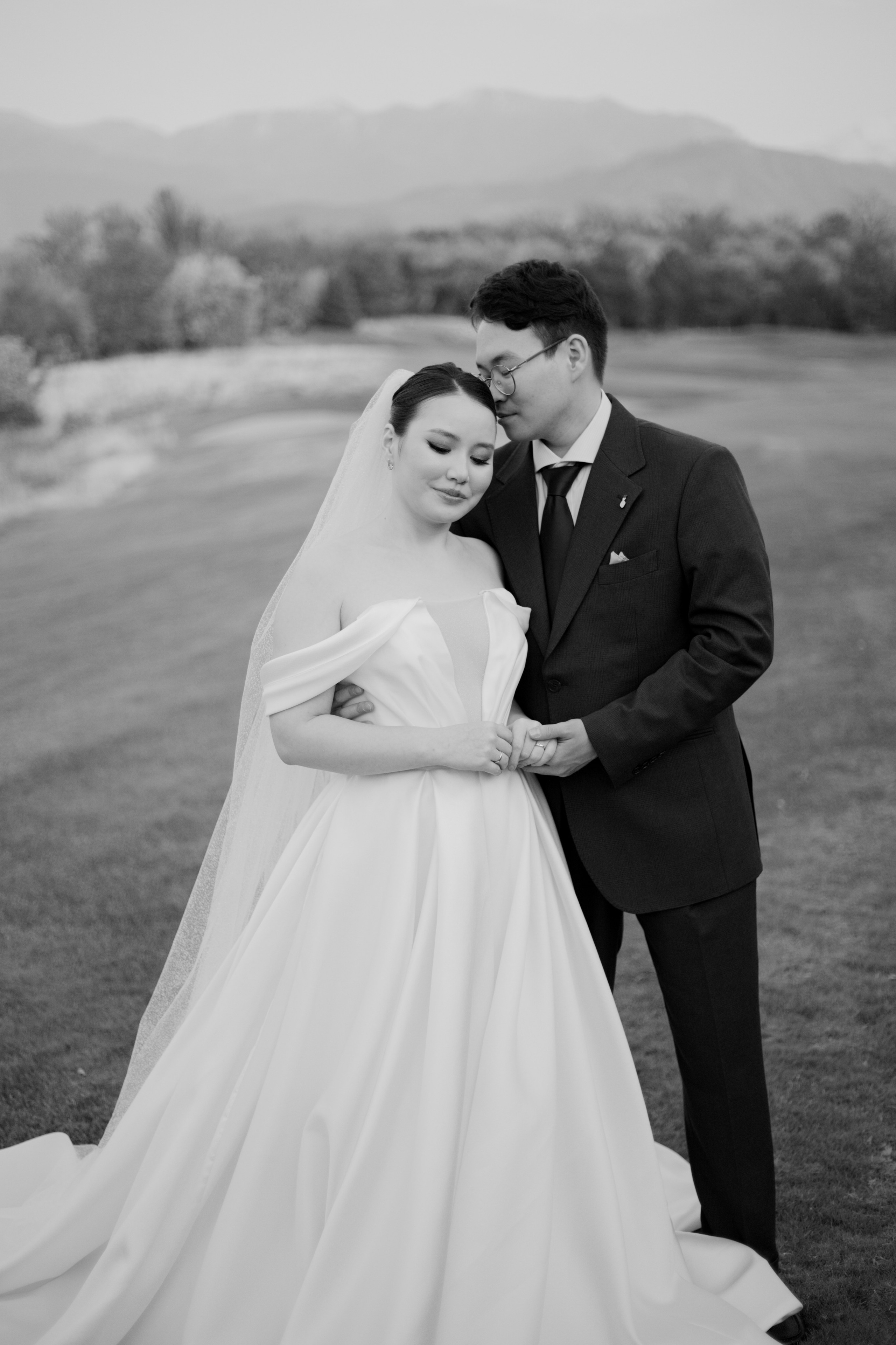 ASKHAT & PERIZAT. Wedding and Fashion photographer