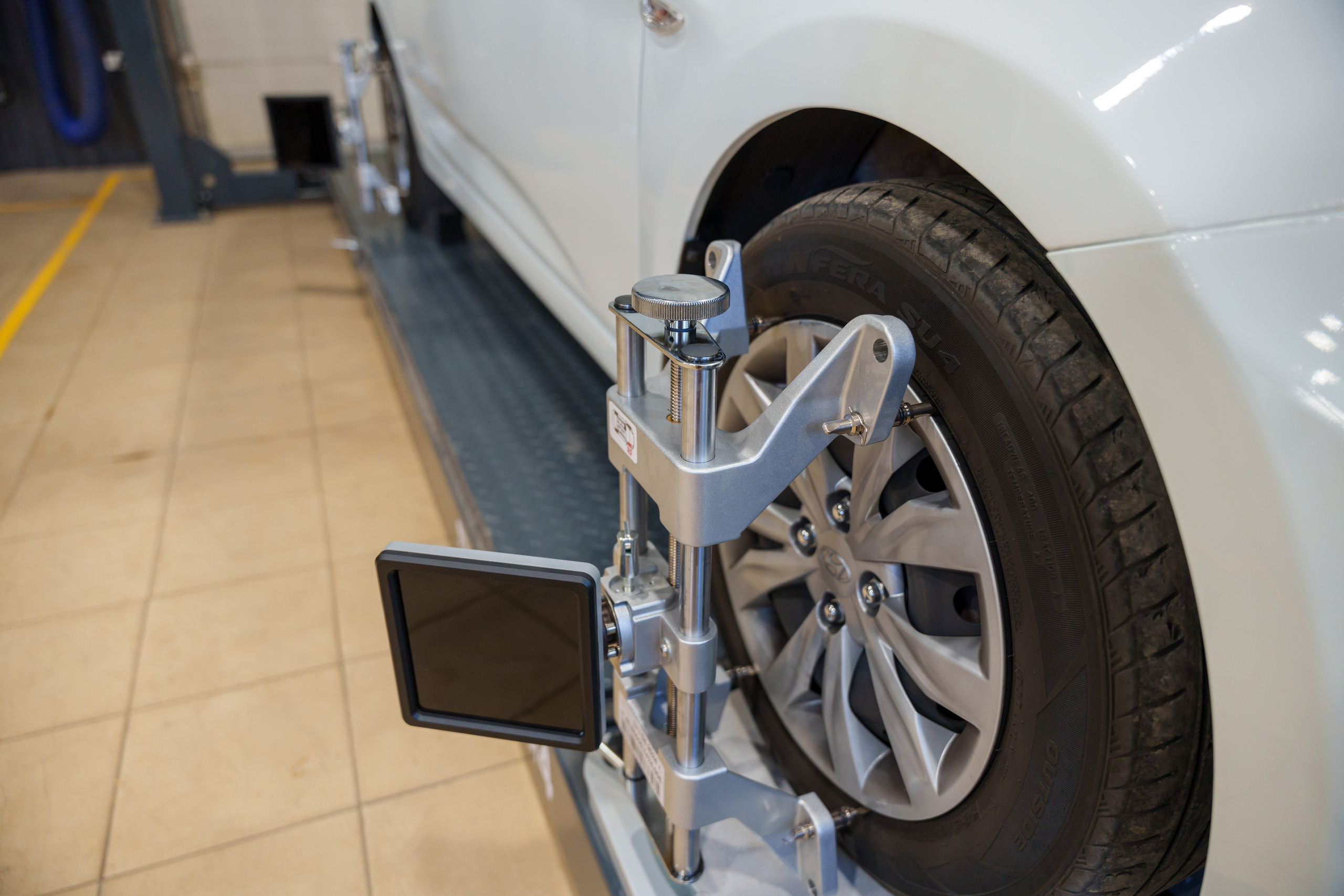 Интерьерная фотосъемка автосервиса Fit Service в Краснодаре — Профессиональная фотосъемка интерьера техцентра в Краснодаресеть СТО. Шедевры для Вас! Фотограф и Видеограф в Краснодаре Пахиев Руслан