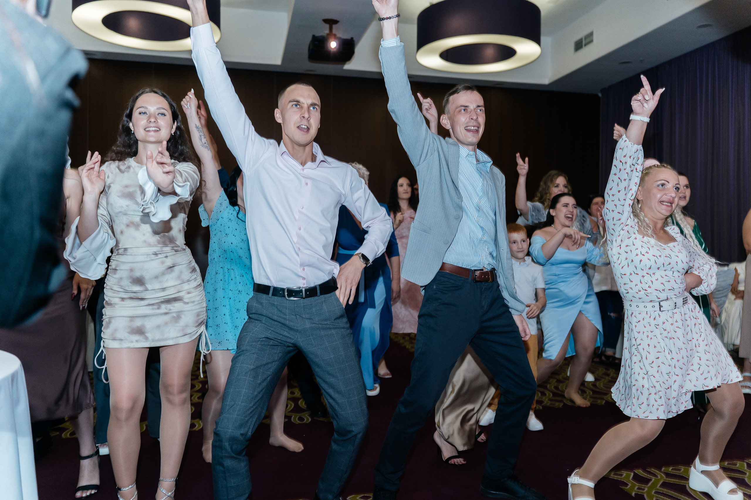 City Center. Для тех, кто не ждёт удачи, а создаёт её. Каждая фотосессия — это твой момент, твой стиль, твой успех. 📸