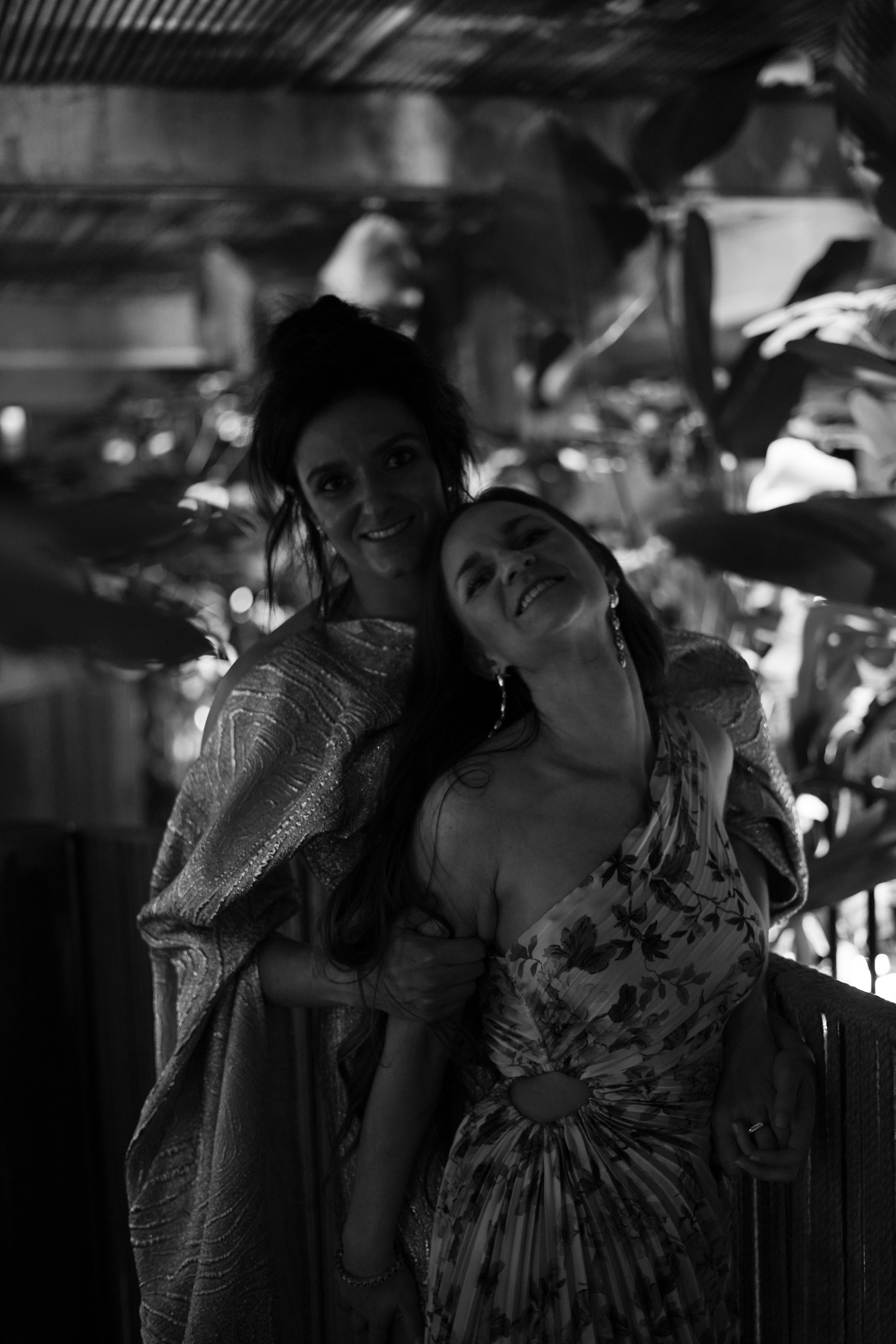 Olivia and Zack / 1 wedding day. Wedding Photographer in Barcelona and Medellin