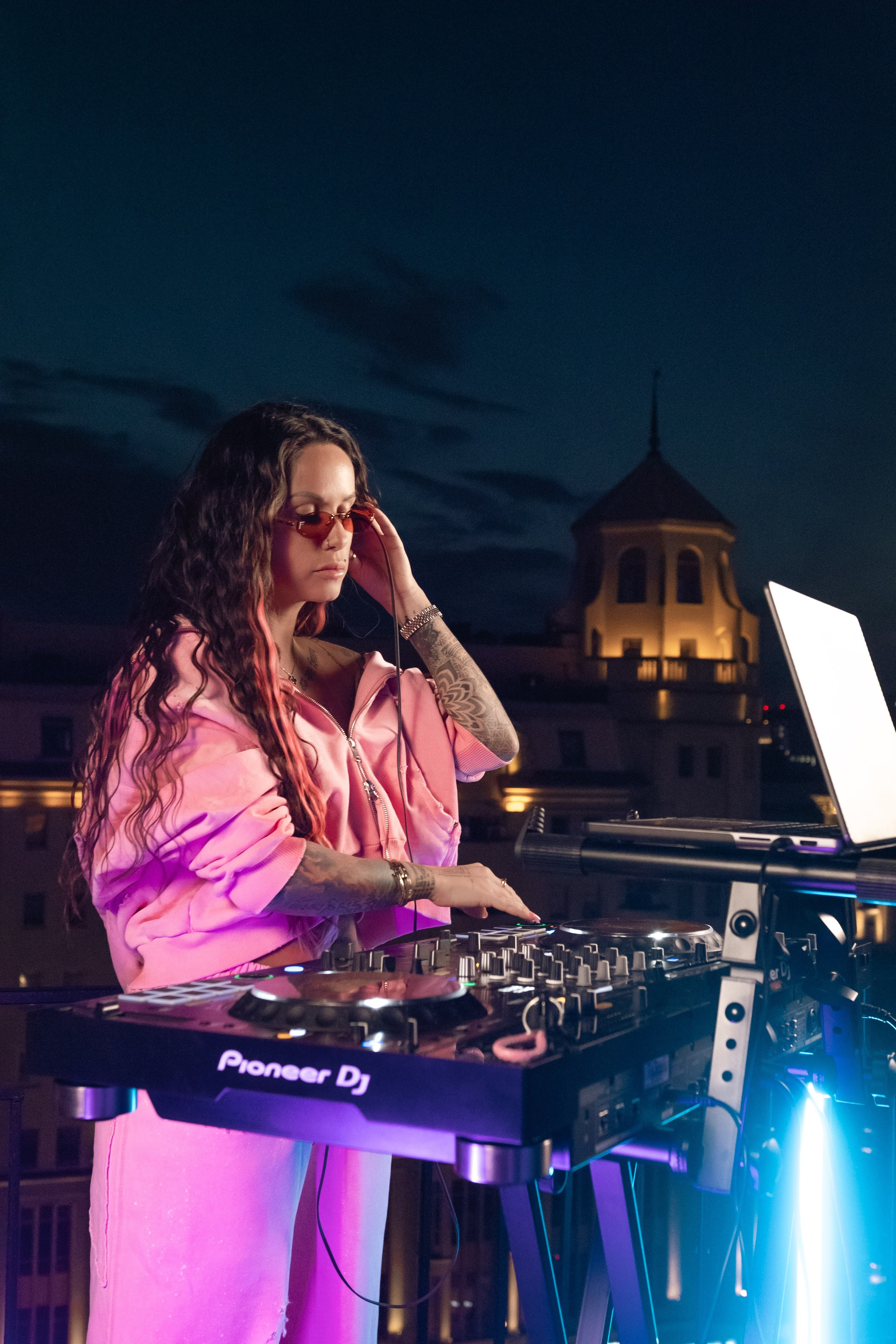 DJ Krassovka. Портретный и коммерческий фотограф Даниил Шентелев