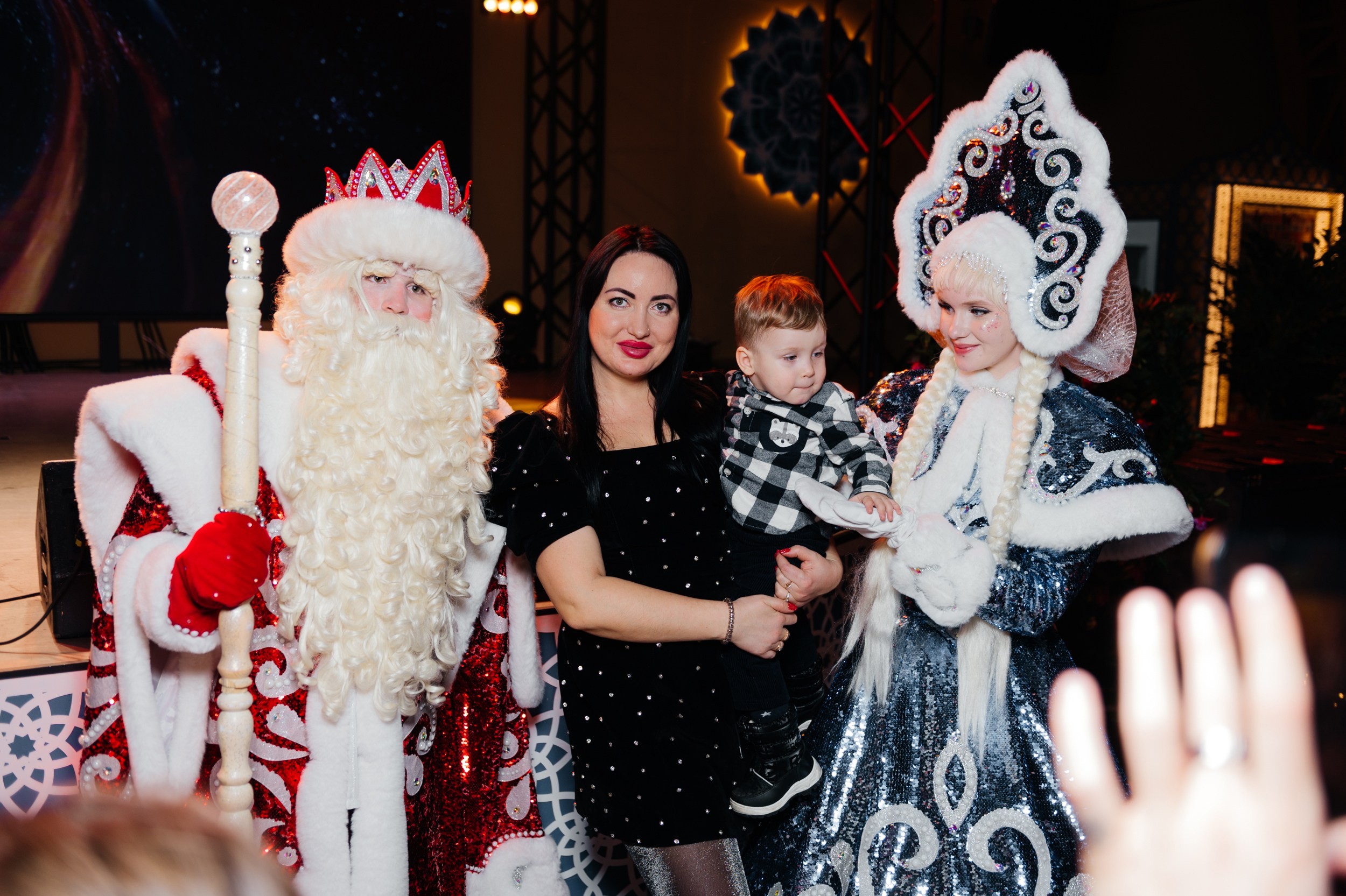 Новогодняя ночь 2024 в ресторане Чайхона ВО. Коммерческий фотограф в Санкт-Петербурге Анна Кобзарь