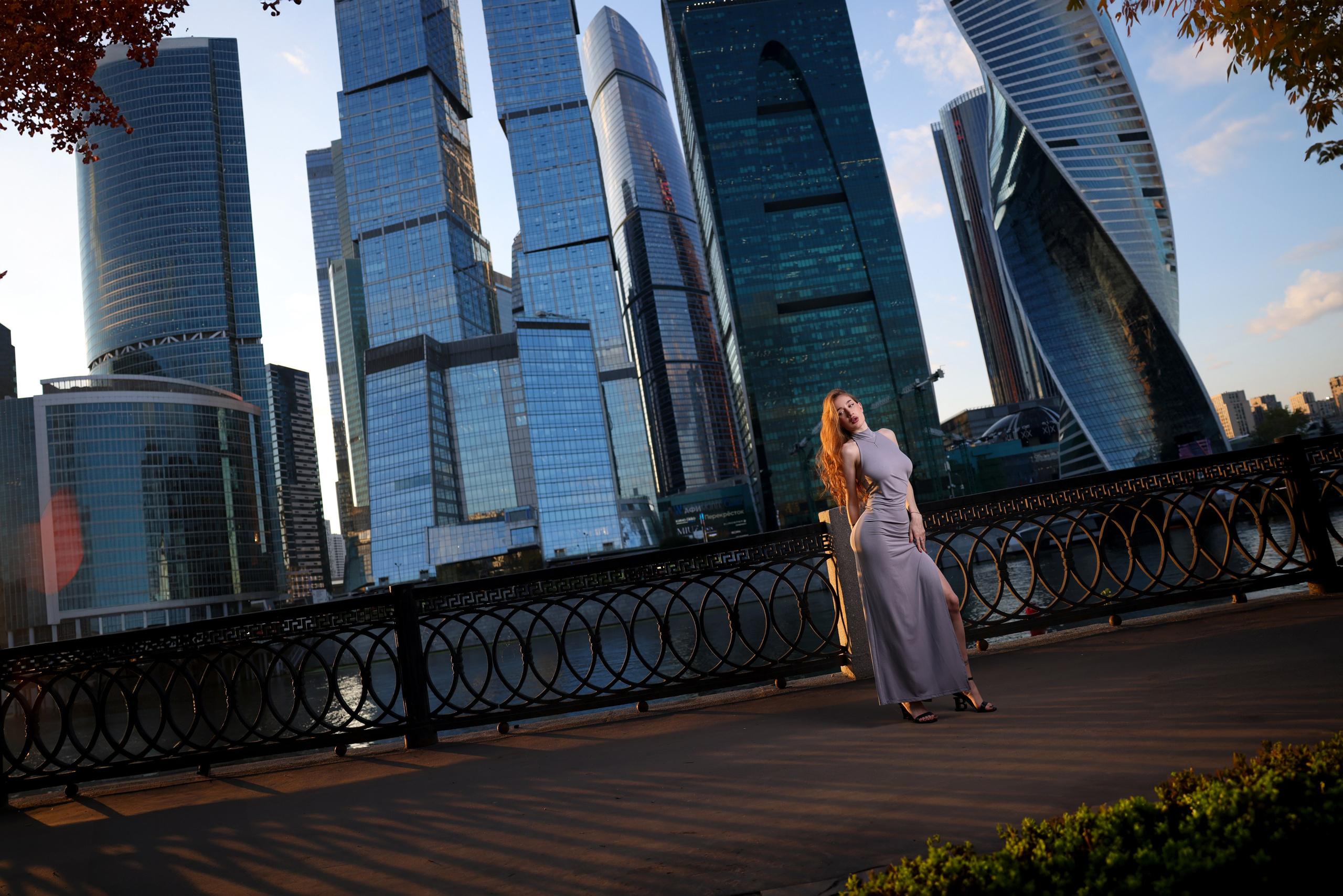 MOSCOW SITY Ангелина STAR. Школьный фотограф № 1 — Москва и МО | Роман Абрамов: выпускные альбомы, школьные фото, 20 лет опыта