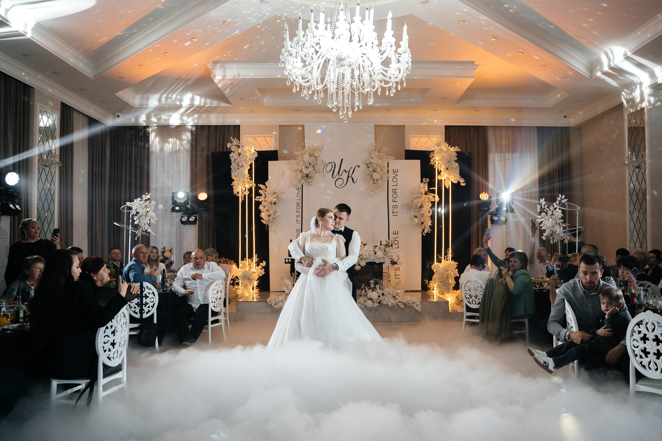 Илья, Ксения и счастливый, дождливый день. Свадебный и семейный фотограф