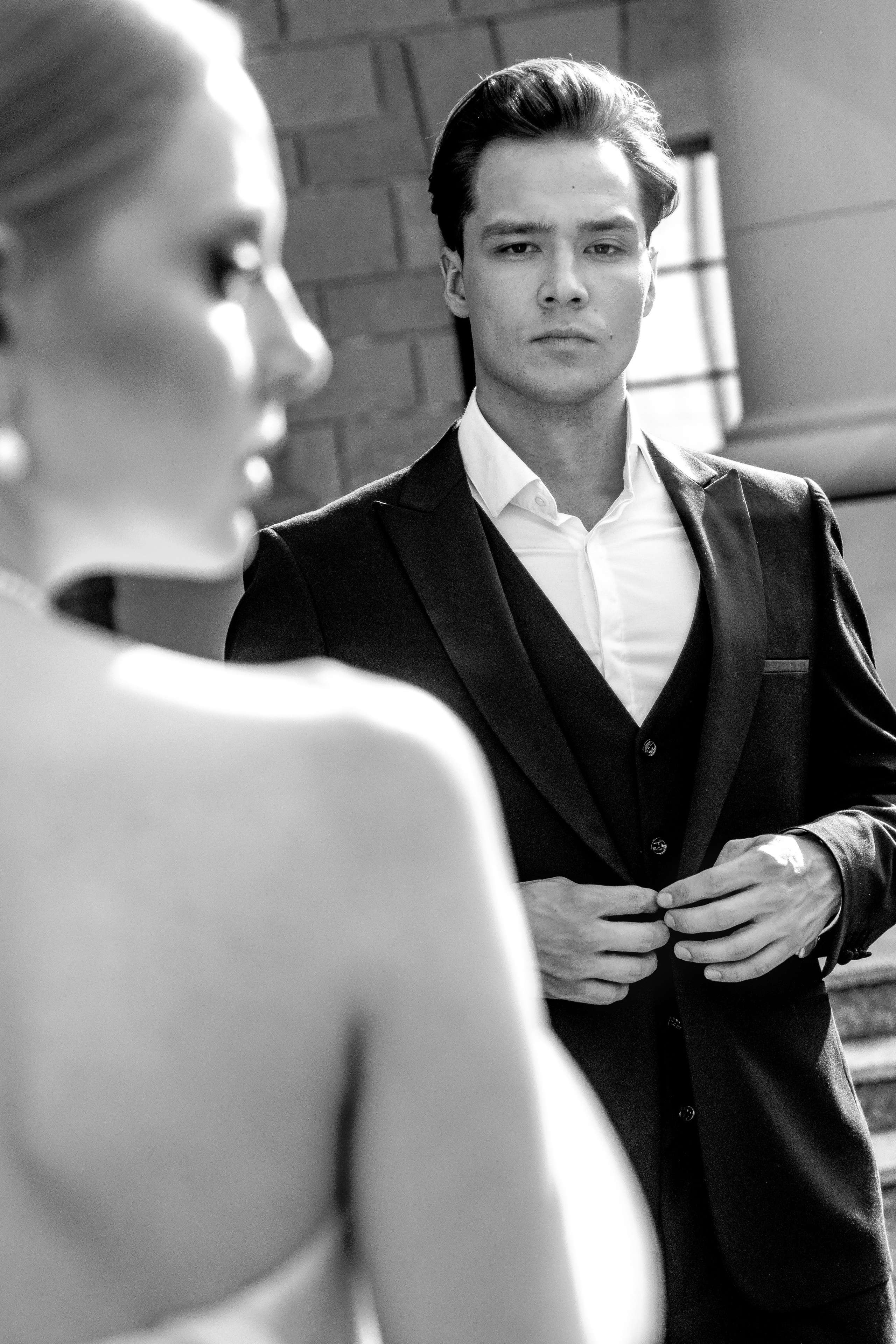 Свадебная фотосъемка для молодой пары в центре Москвы. Жуков Илья  свадебный фотограф в Москве