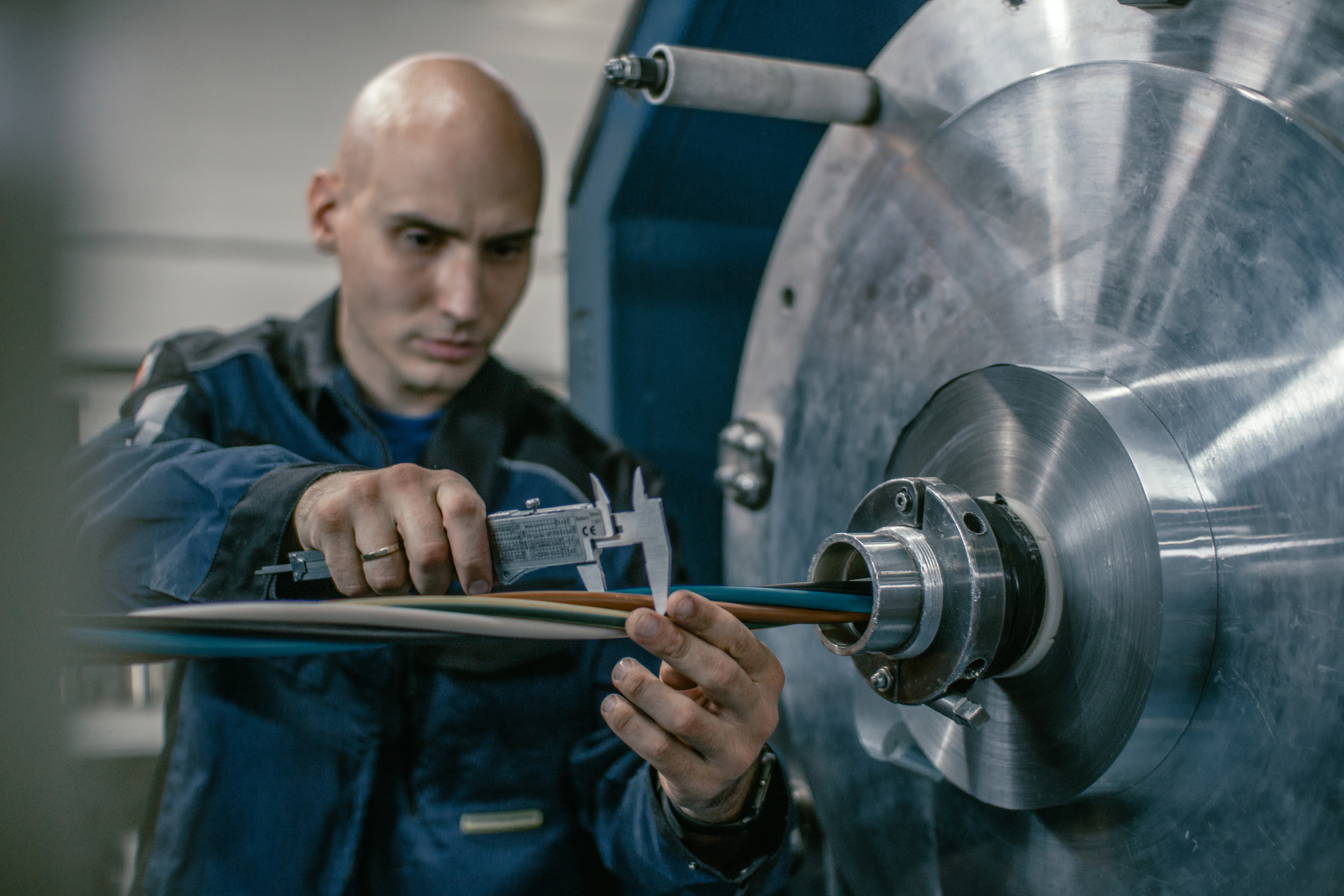 Фотосъемка для завода и производства со станками и цехами. Жуков Илья  свадебный фотограф в Москве