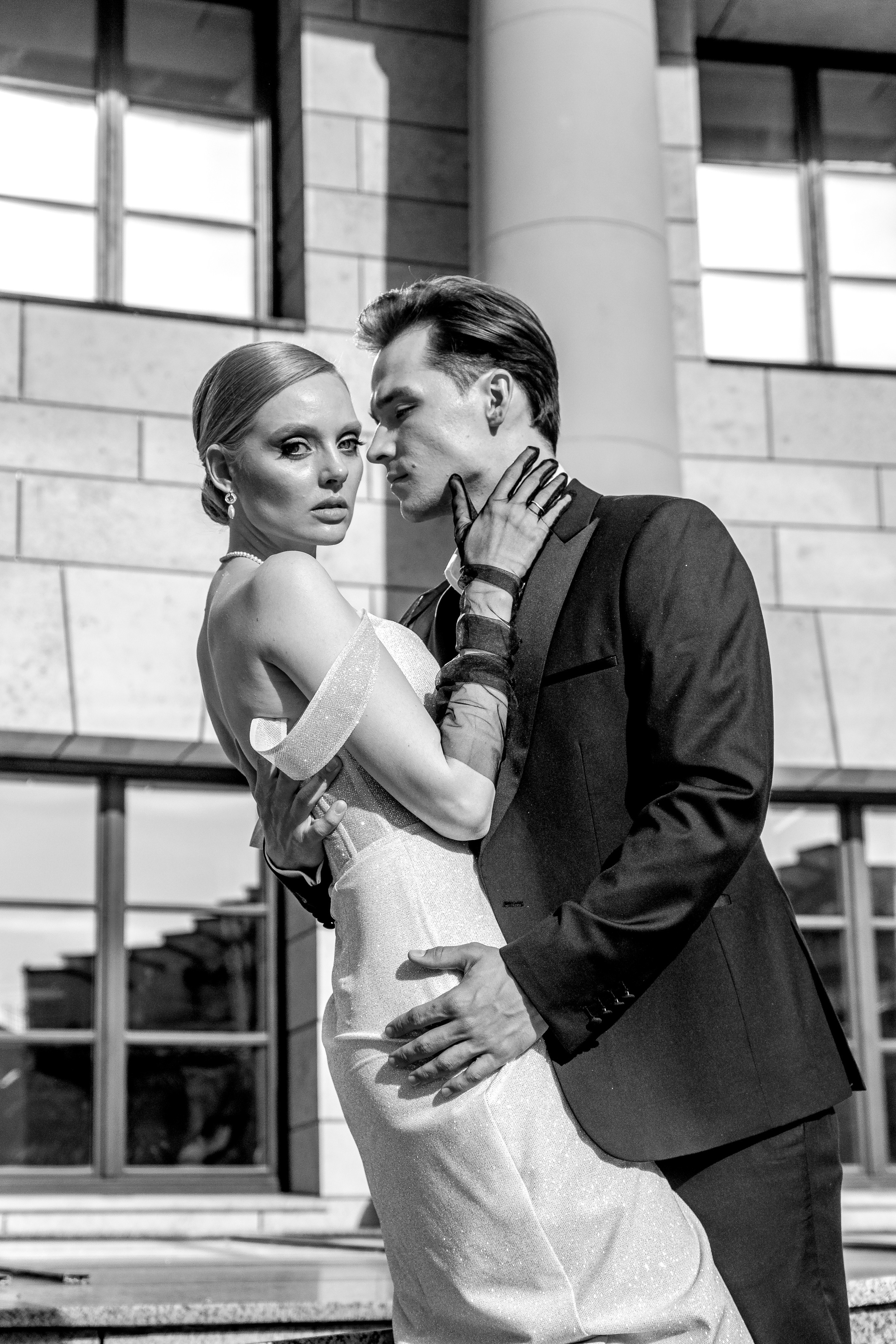 Свадебная фотосъемка для молодой пары в центре Москвы. Жуков Илья  свадебный фотограф в Москве