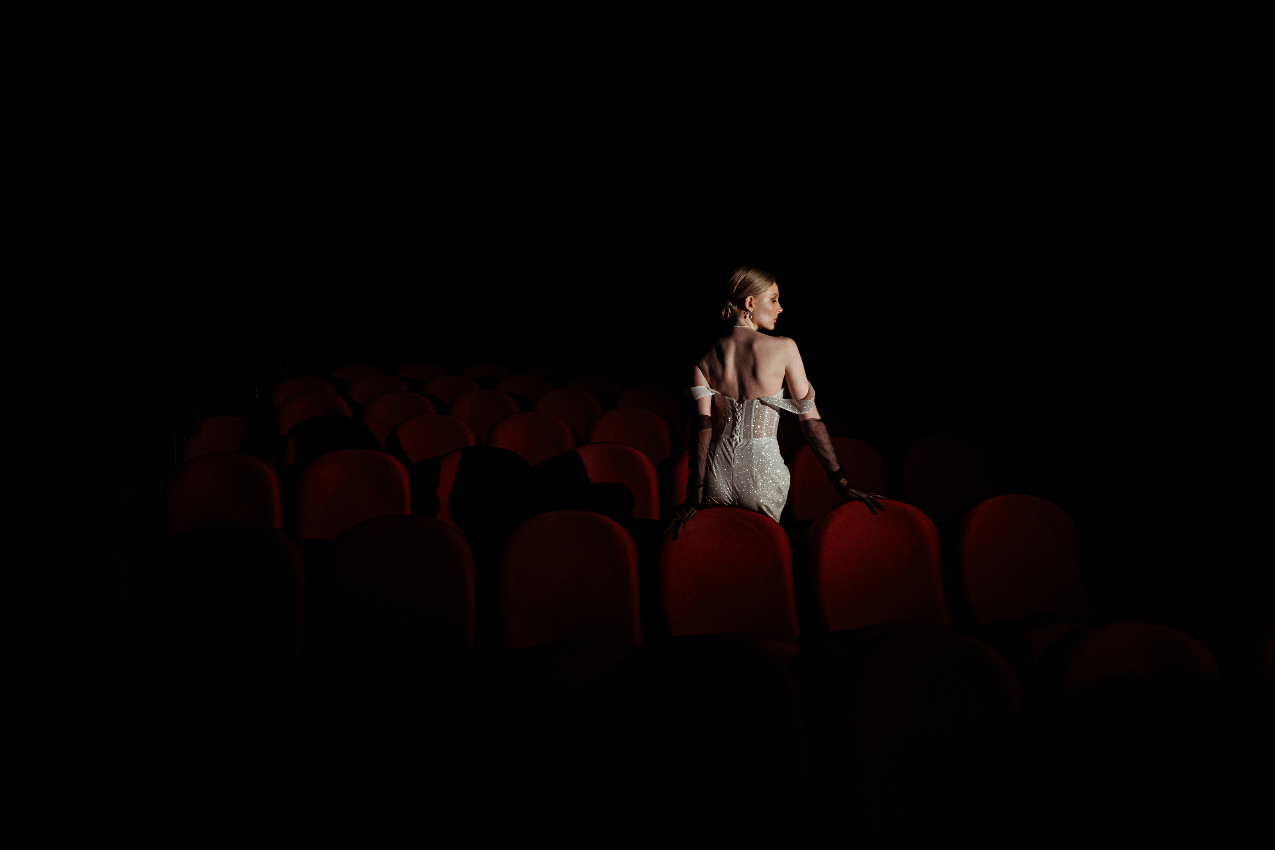 Свадебная фотосъемка для молодой пары в центре Москвы. Жуков Илья  свадебный фотограф в Москве