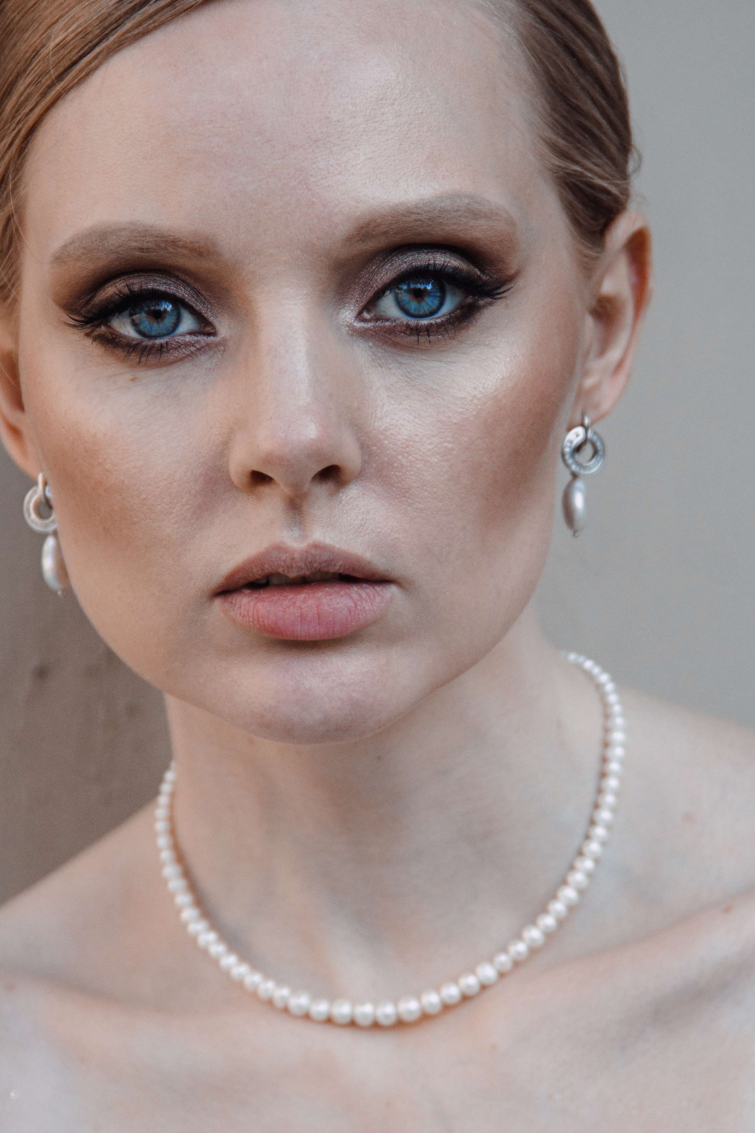 Свадебная фотосъемка для молодой пары в центре Москвы. Жуков Илья  свадебный фотограф в Москве