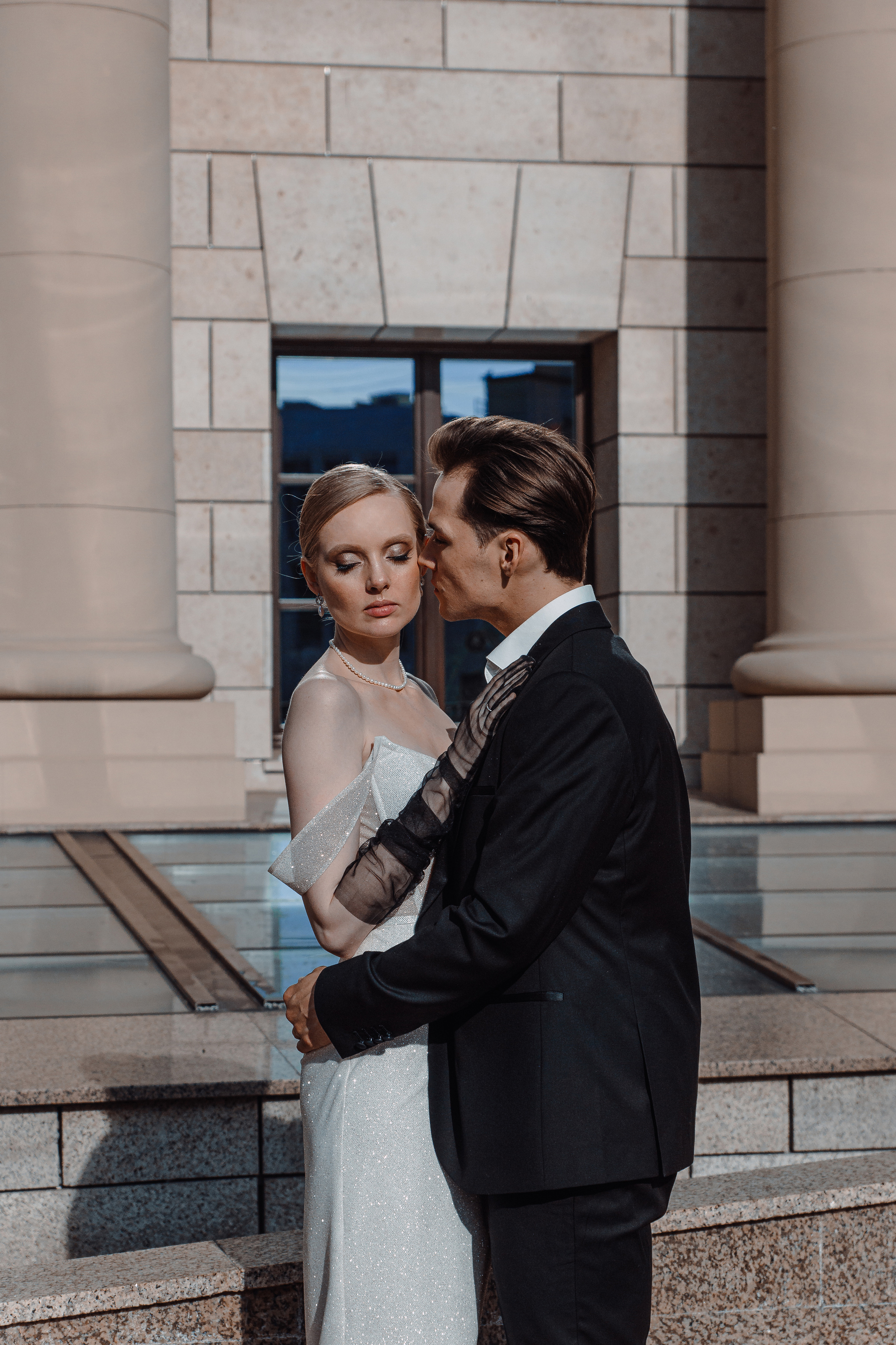 Свадебная фотосъемка для молодой пары в центре Москвы. Жуков Илья  свадебный фотограф в Москве