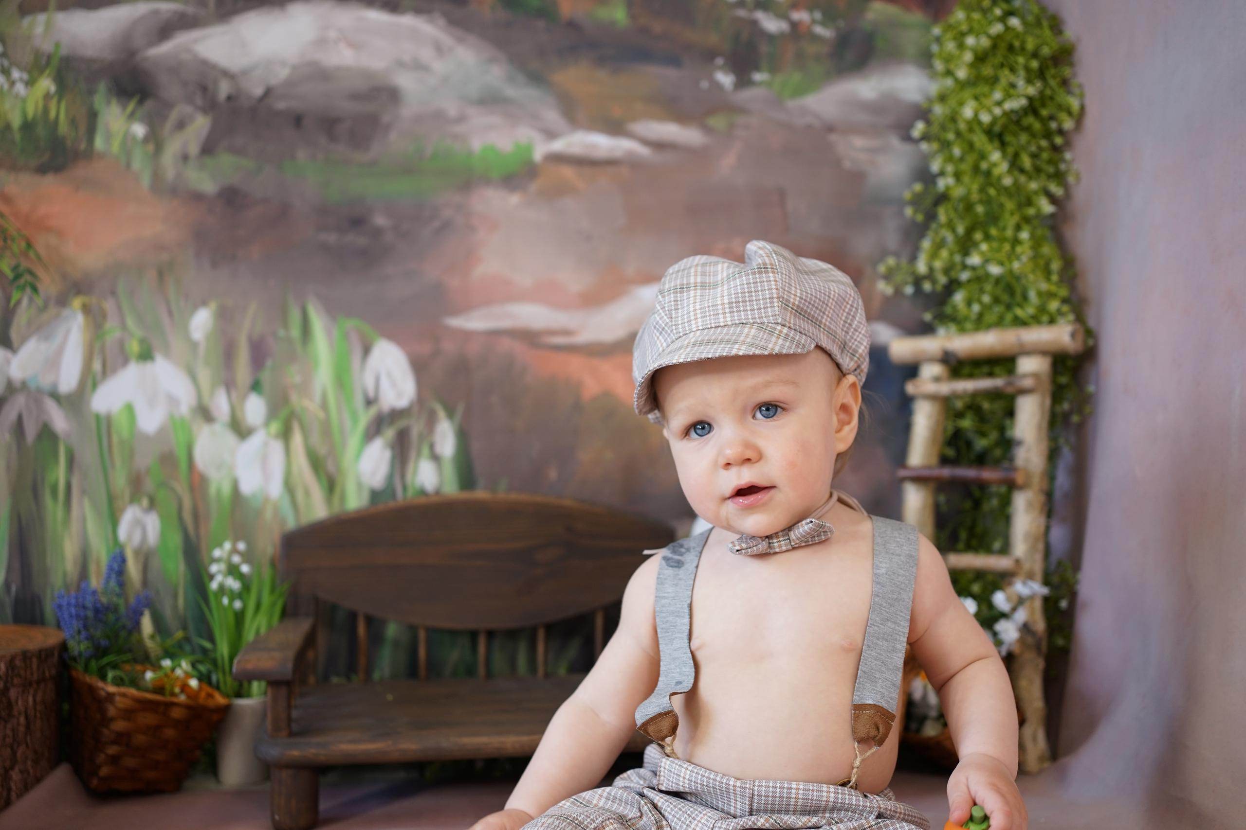 Фотозоны на ХОЛСТЕ. Детская Фотостудия ГОДОВАСИКИ в Санкт-Петербурге фотосесия на годик