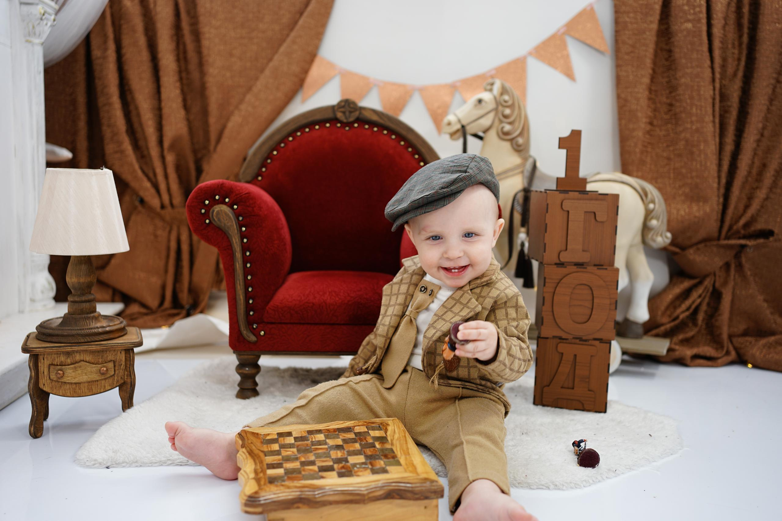 Фотосессия на Годик для Мальчиков. Детская Фотостудия ГОДОВАСИКИ в Санкт-Петербурге фотосесия на годик