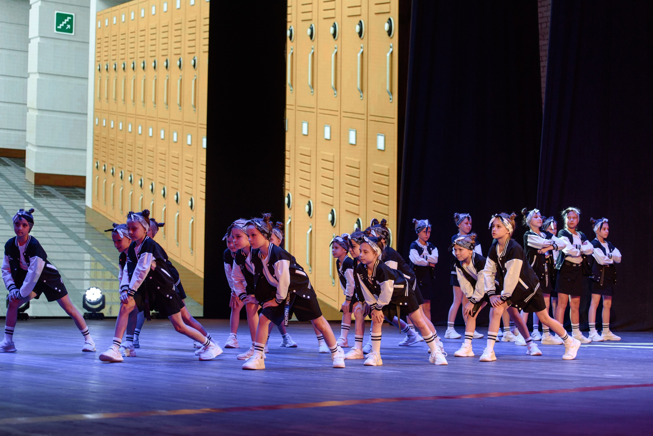 Выпускные/линейки. Свадебный и travel фотограф в Волгограде, Сочи, Домбае, Европе