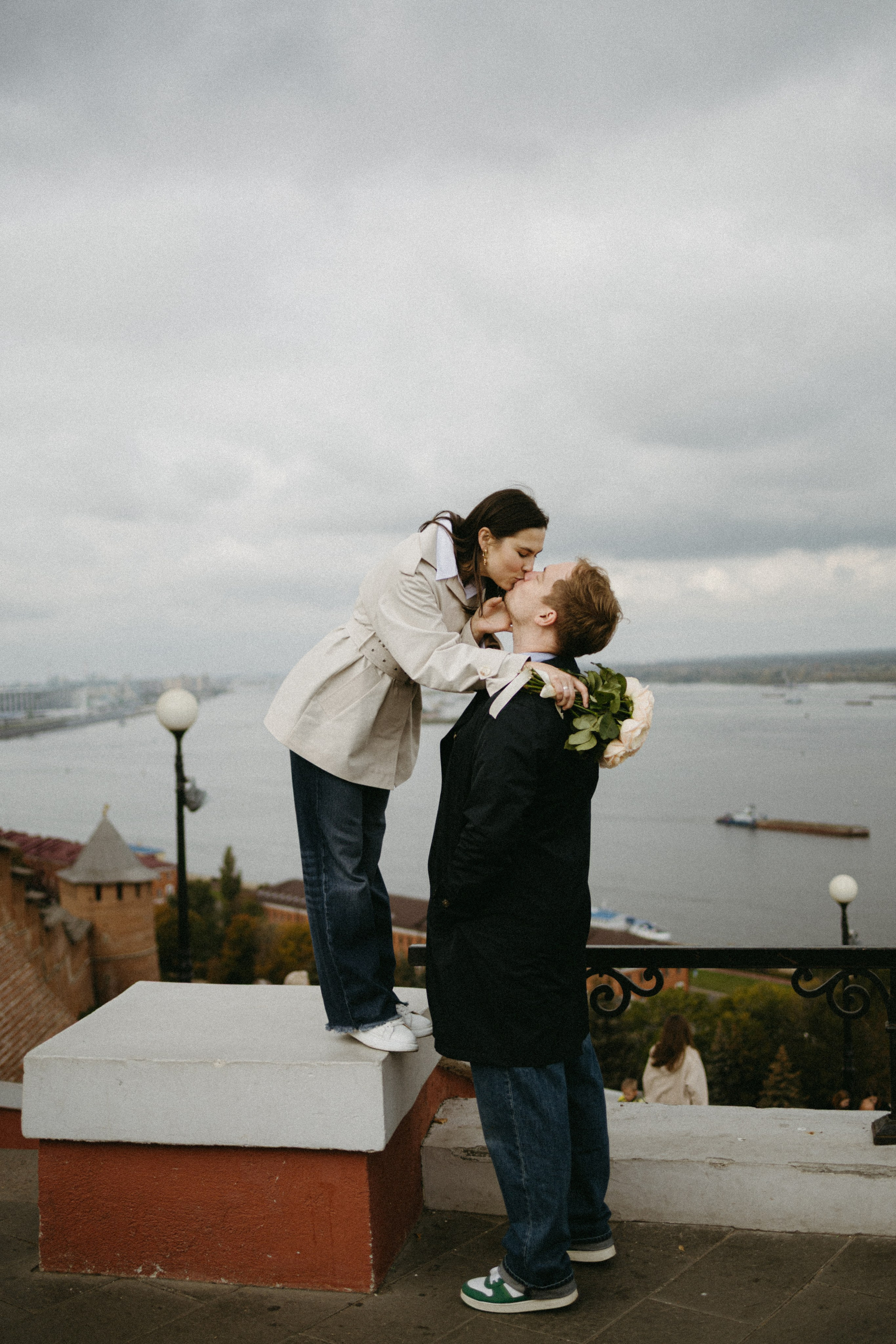 Поцелуи у фонтана. Про любовь