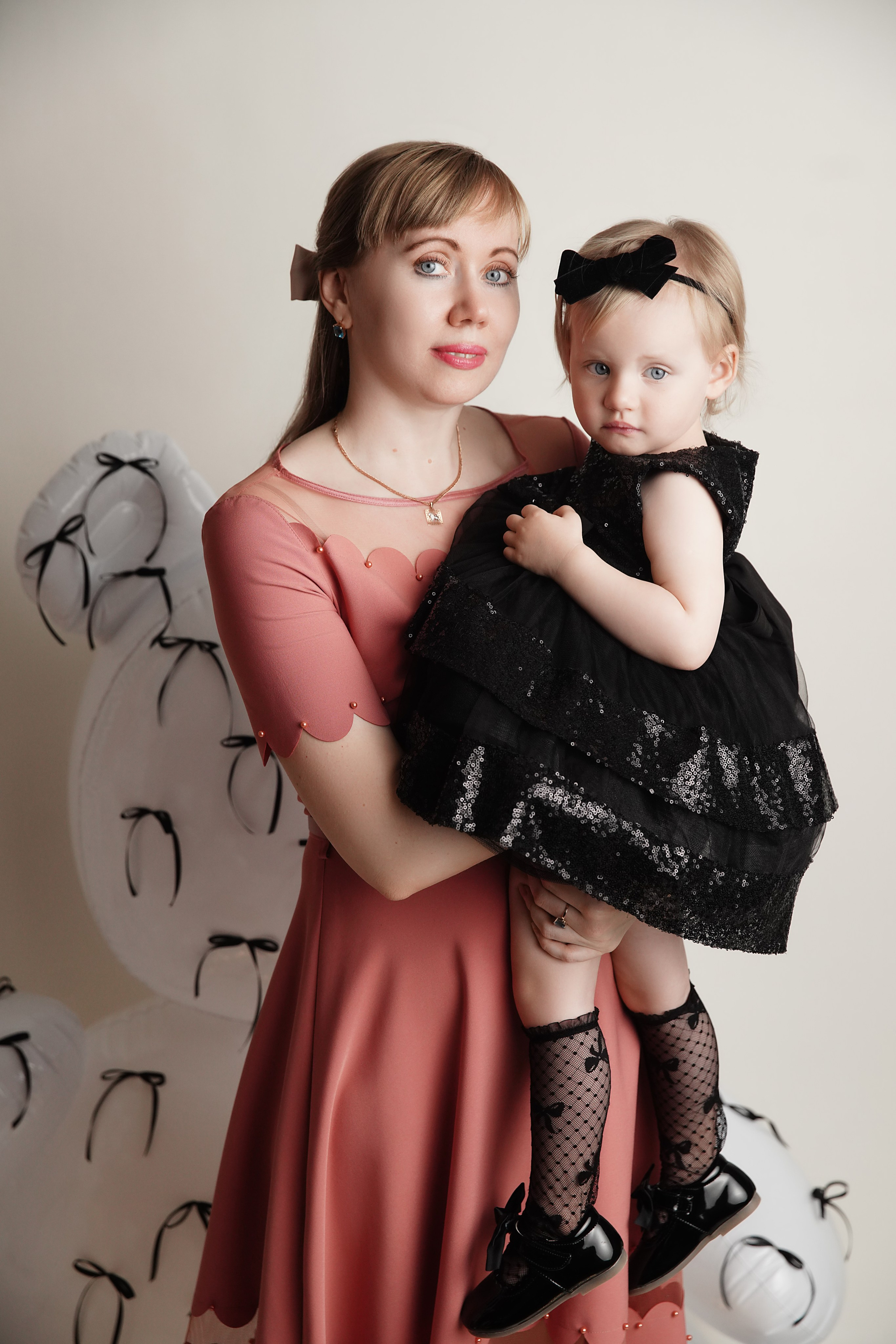 День Рождения. Фотограф новорожденных. Семейный и детский фотограф в городе Сургуте