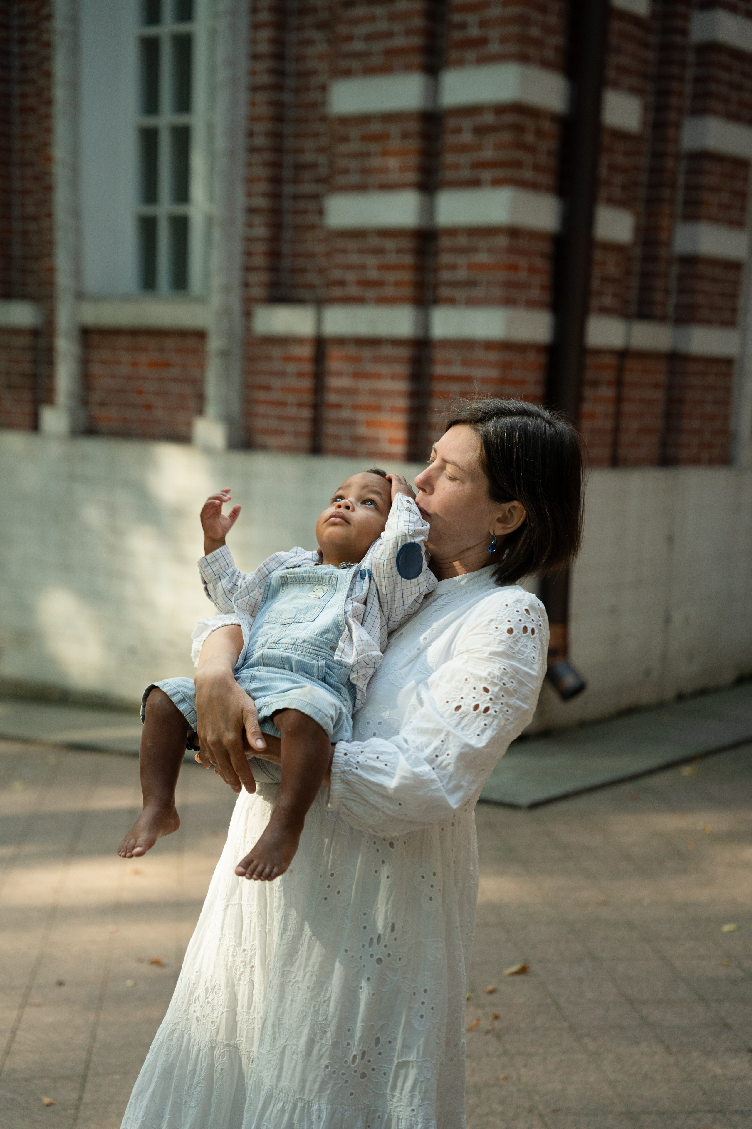 Родом из Англии. Главная