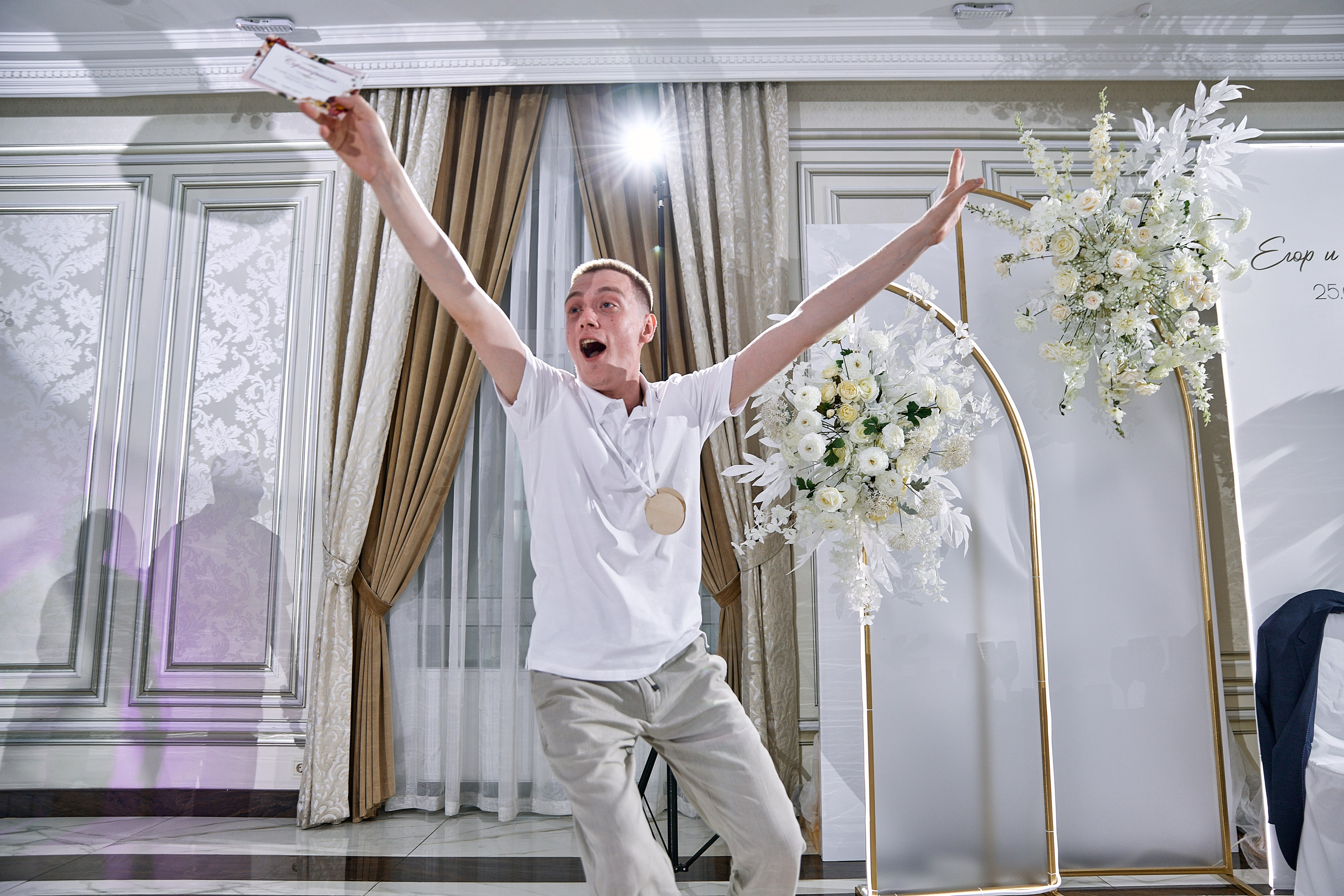 Егор и Екатерина свадьба в Лазурном берегу. Свадебный, контент фотограф в Кемерово Любовь Гальцова