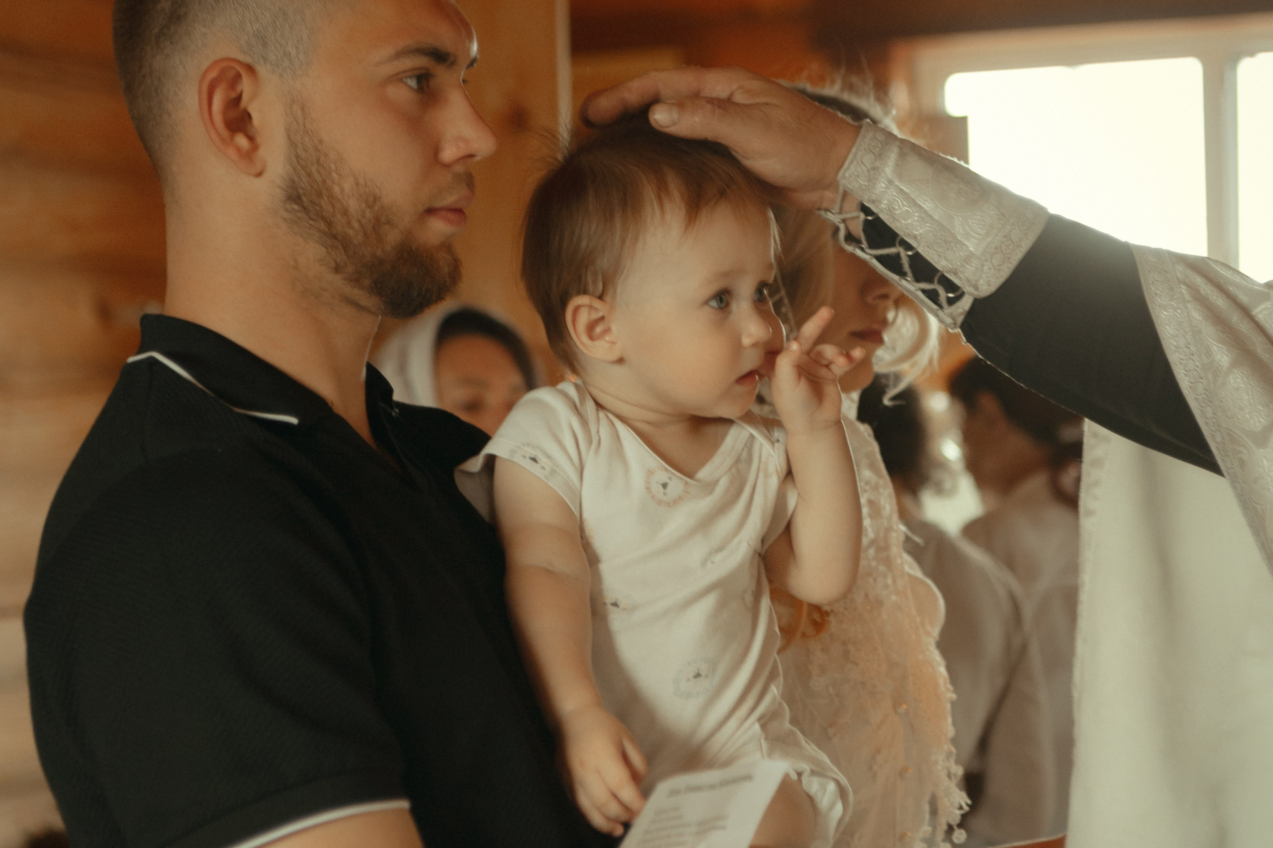 Крещение Александра Храм блаженной Матроны Московской. Фотограф новорожденных Оренбург Оксана Трофимова