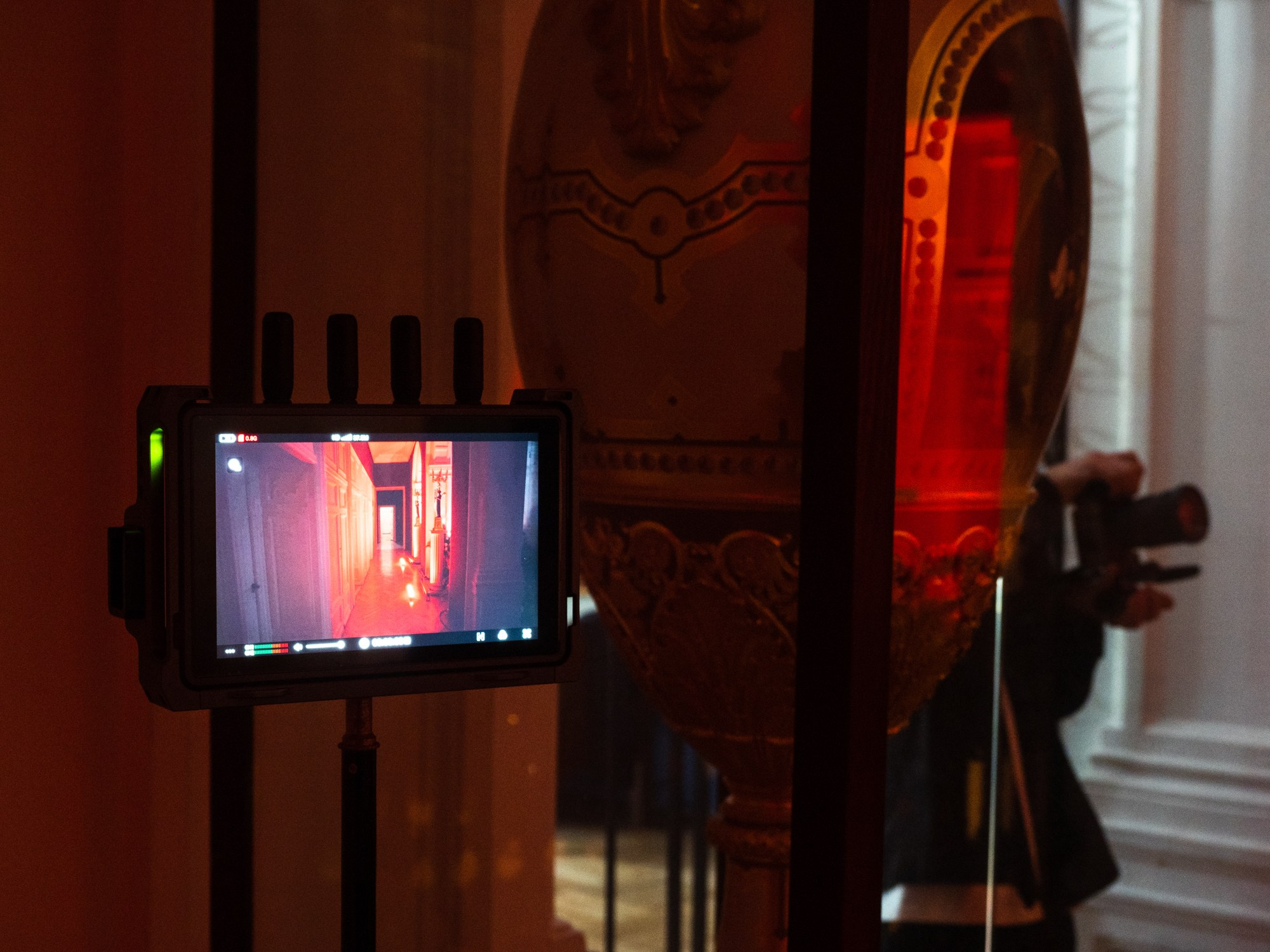 Hello / Backstage. Портретный и Репортажный фотограф в Москве