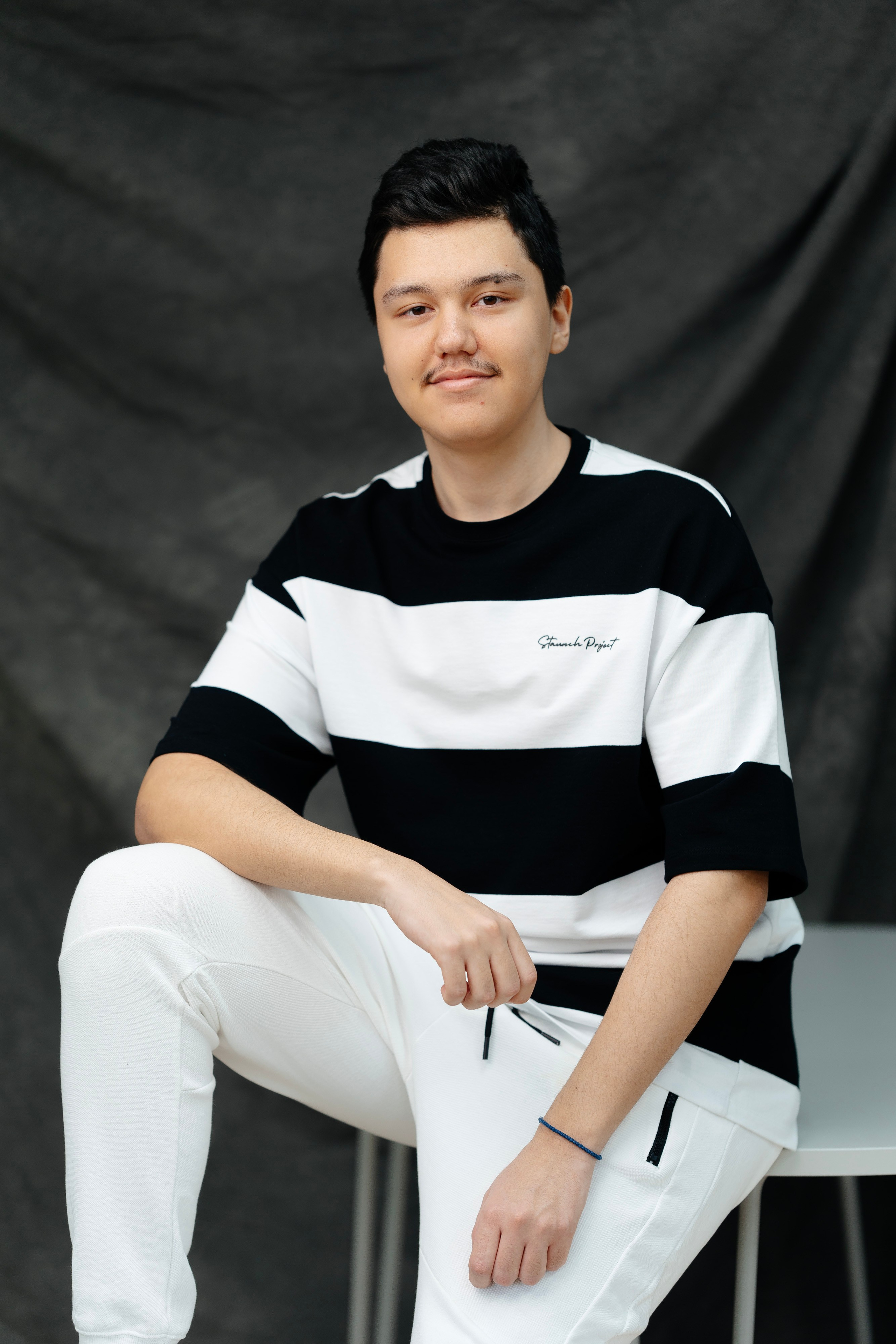 Портреты. Выпускные альбомы в Нур-Султане (Астана) и по всему Казахстану