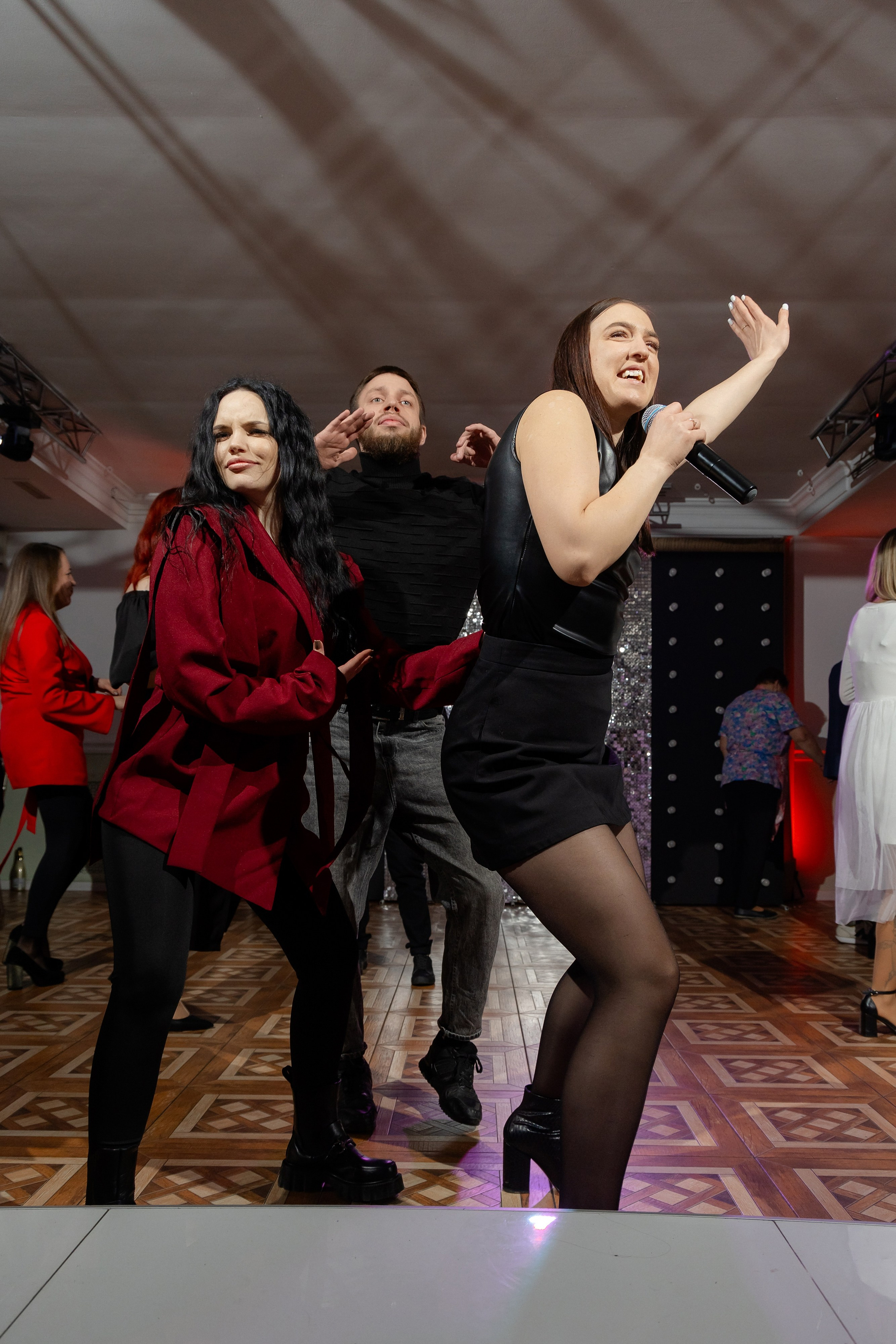 Корпоративная фотосъемка для кафе GARAGE | Новый год 2025 | Минск. Свадебный фотограф в Минске/Беларуси Сергей Спиридонов