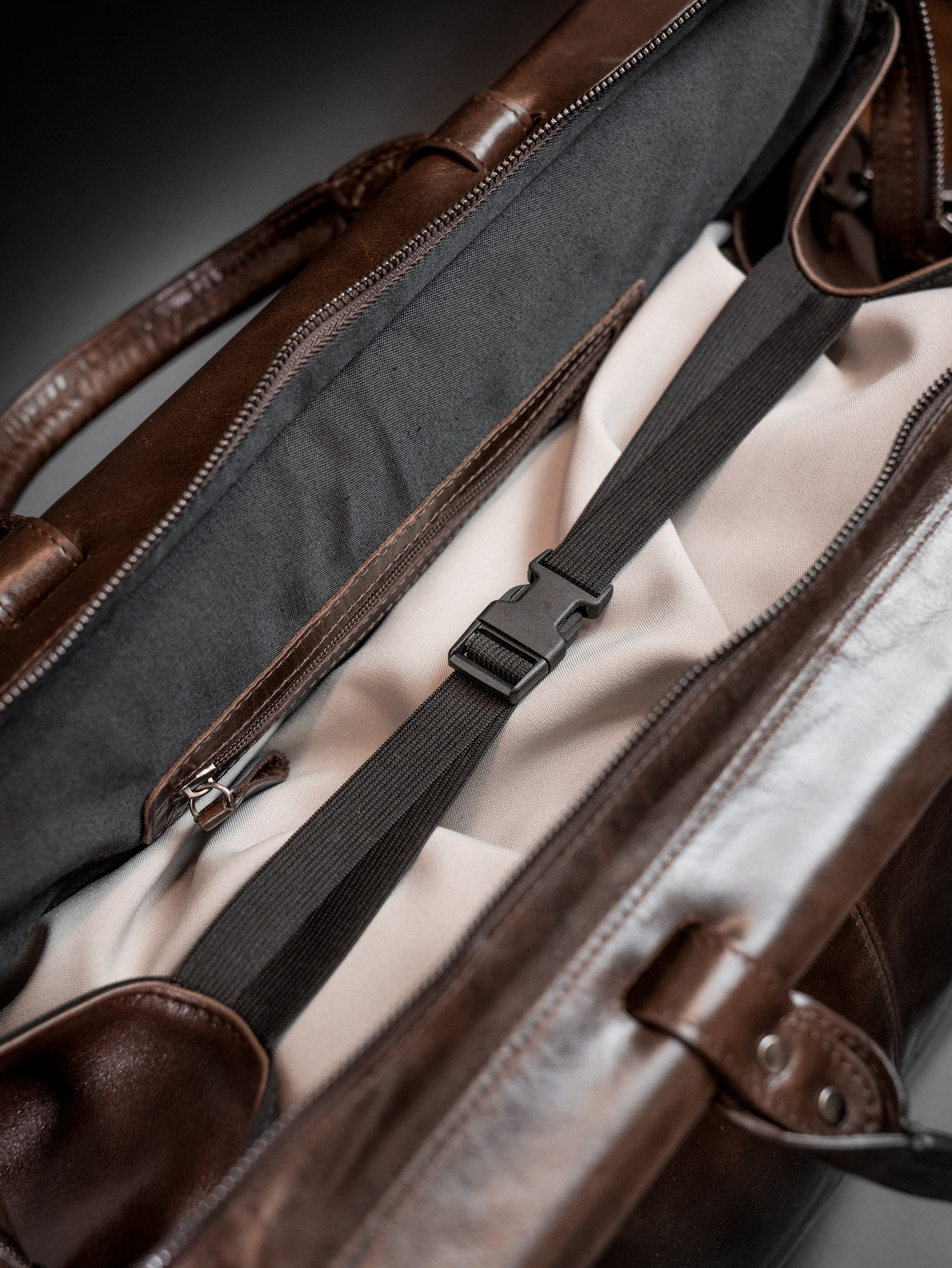 Предметная фотосессия на территории заказчика. Профессиональный фотограф в Санкт-Петербурге Александр Волосенцев