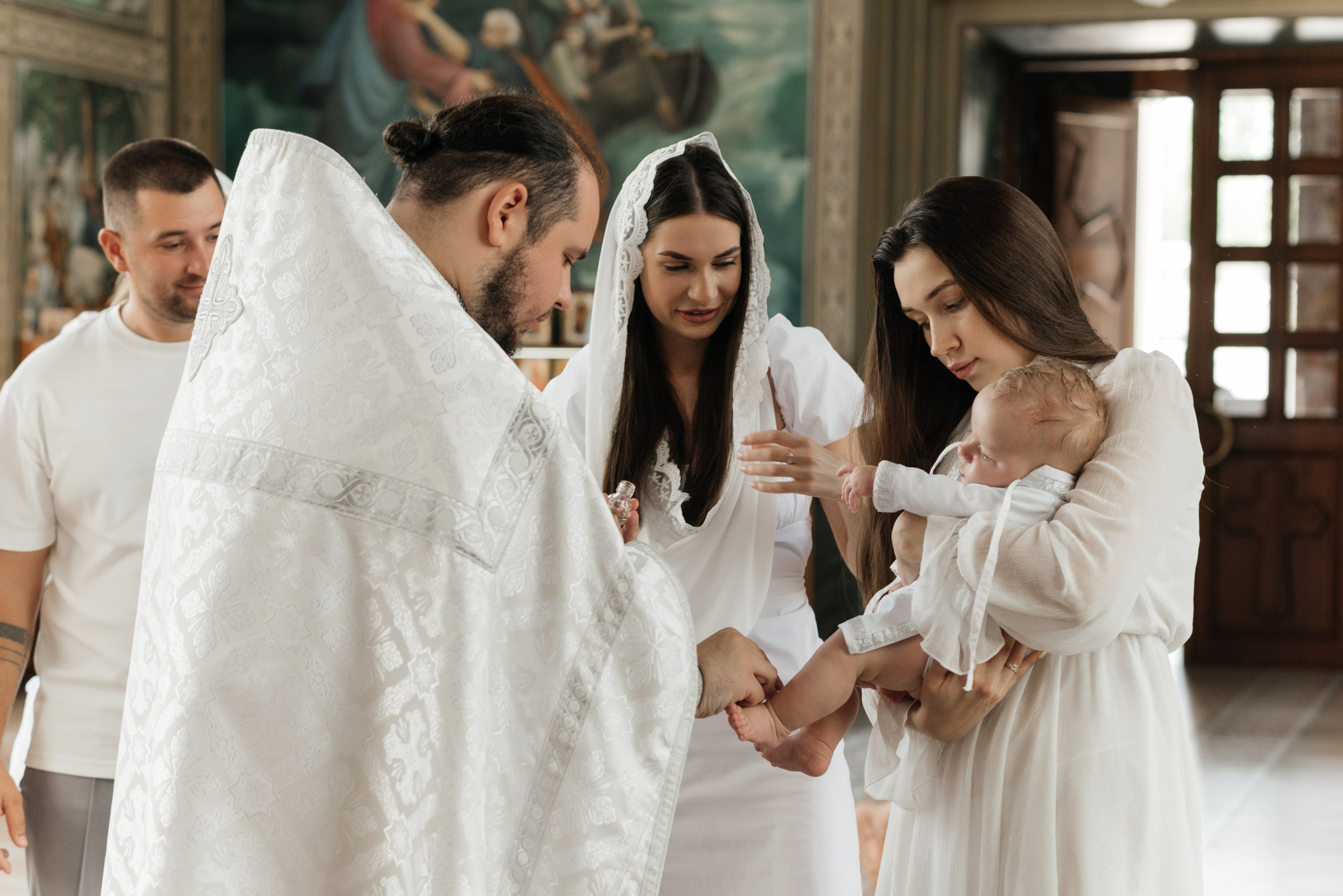 Таинство крещения Артёма. Фотограф Елена Кучук