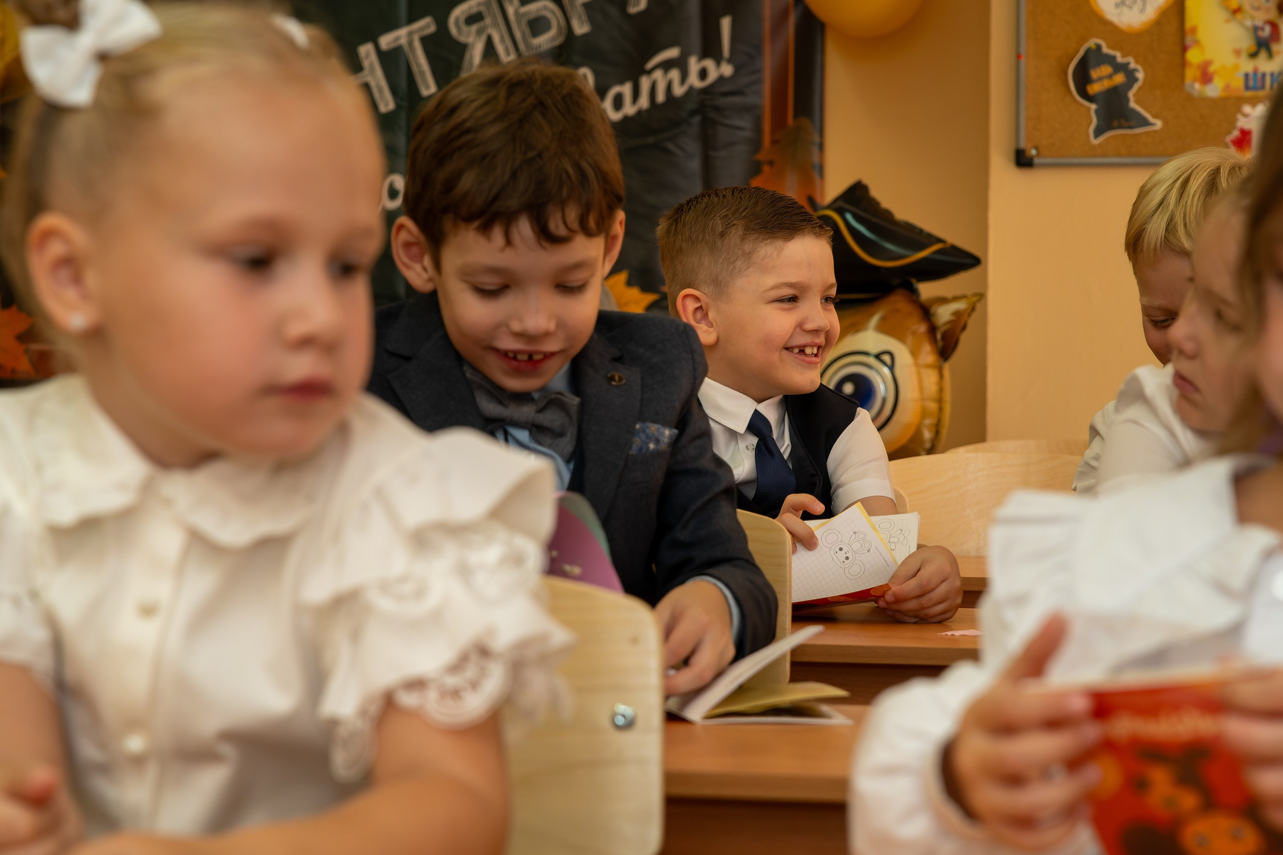 Последний звонок, выпускной в школе. «Студия DRONAVT`s» — видеосъёмка и фотография г. Москва