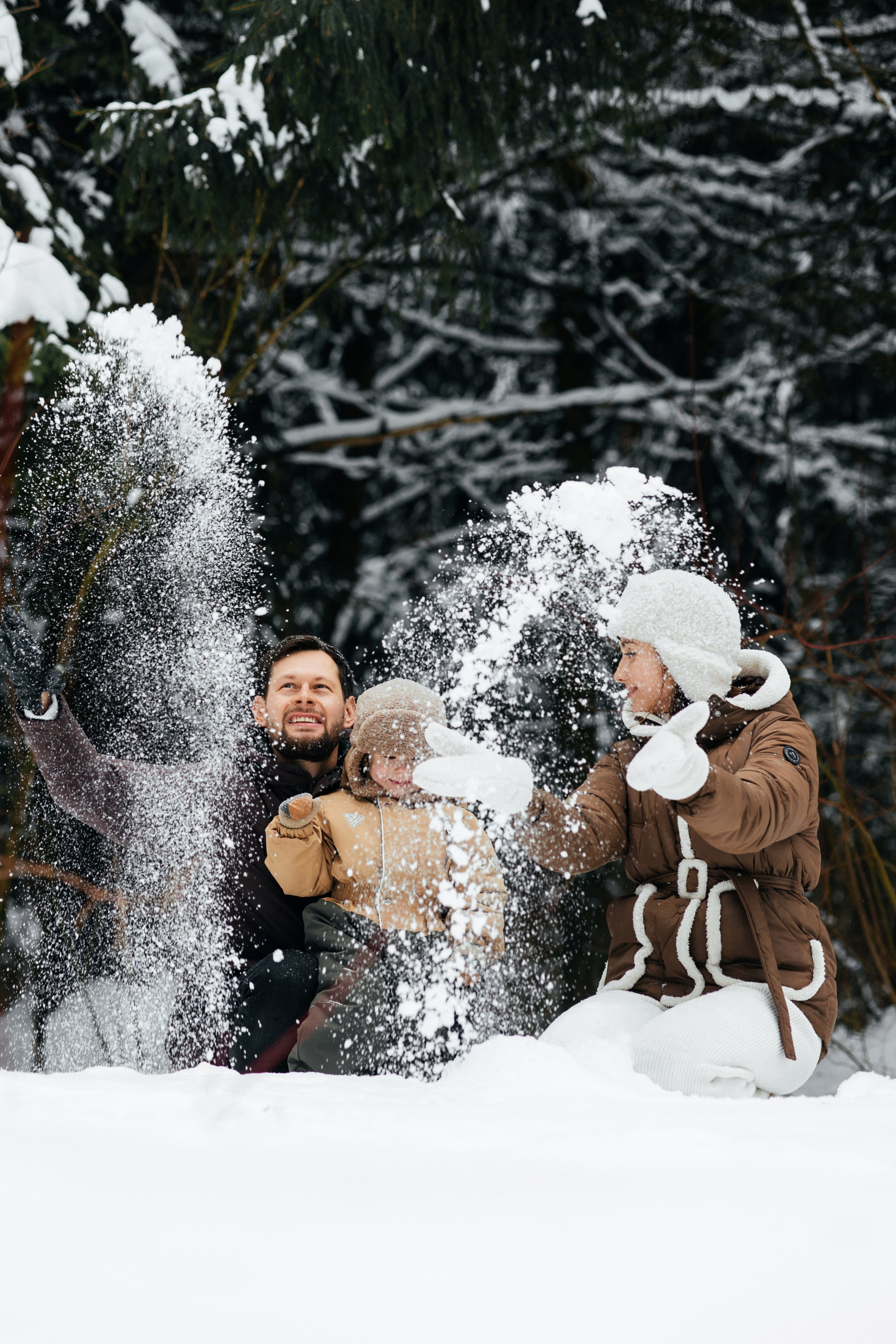 Прогулка в лесу. Свадебный фотограф Минск РБ