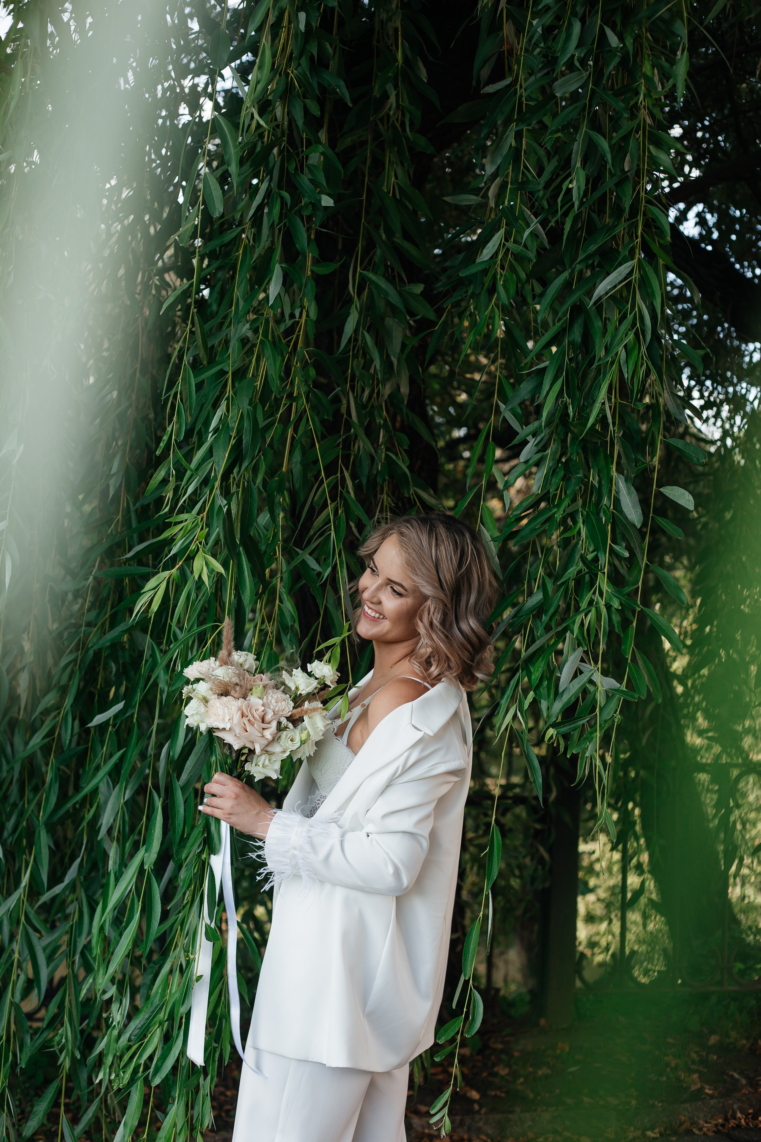 Свадебная прогулка в Усадьбе Марфино. Фотограф Дмитров и МО Валентина Халикова