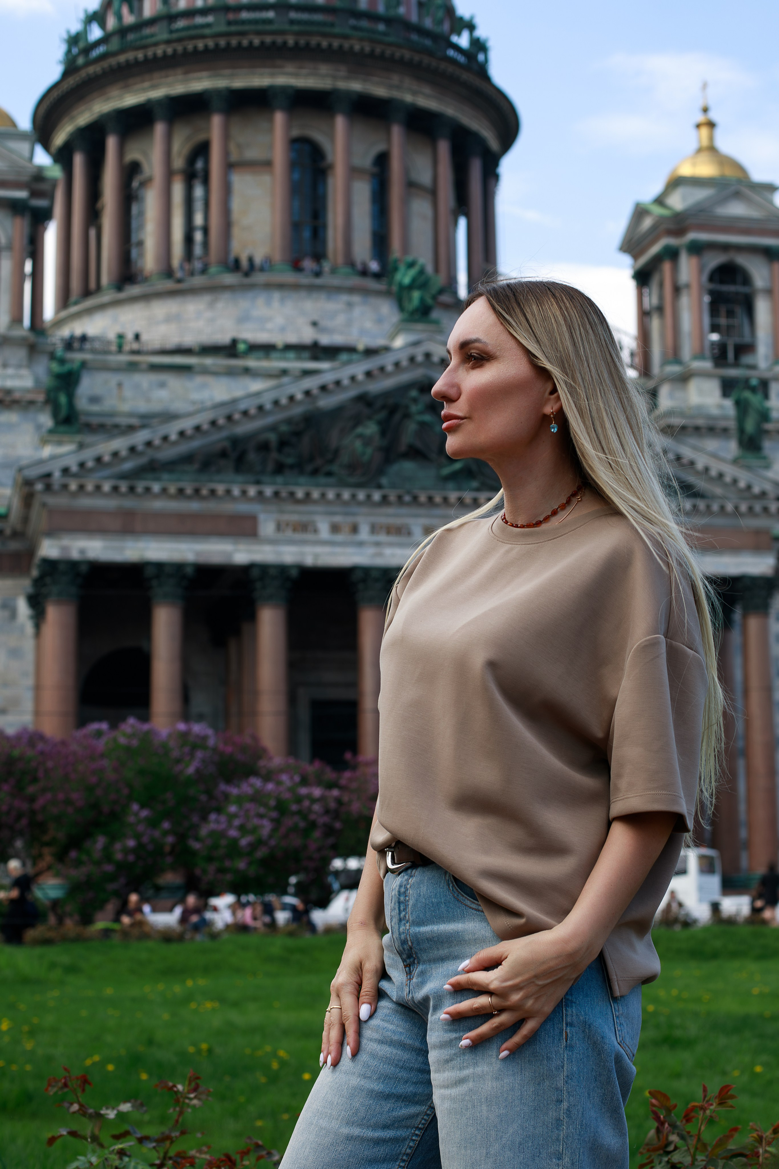 Прогулка у Исаакиевского собора с Анной. Фотограф в Санкт-Петербурге Таня Михайлова