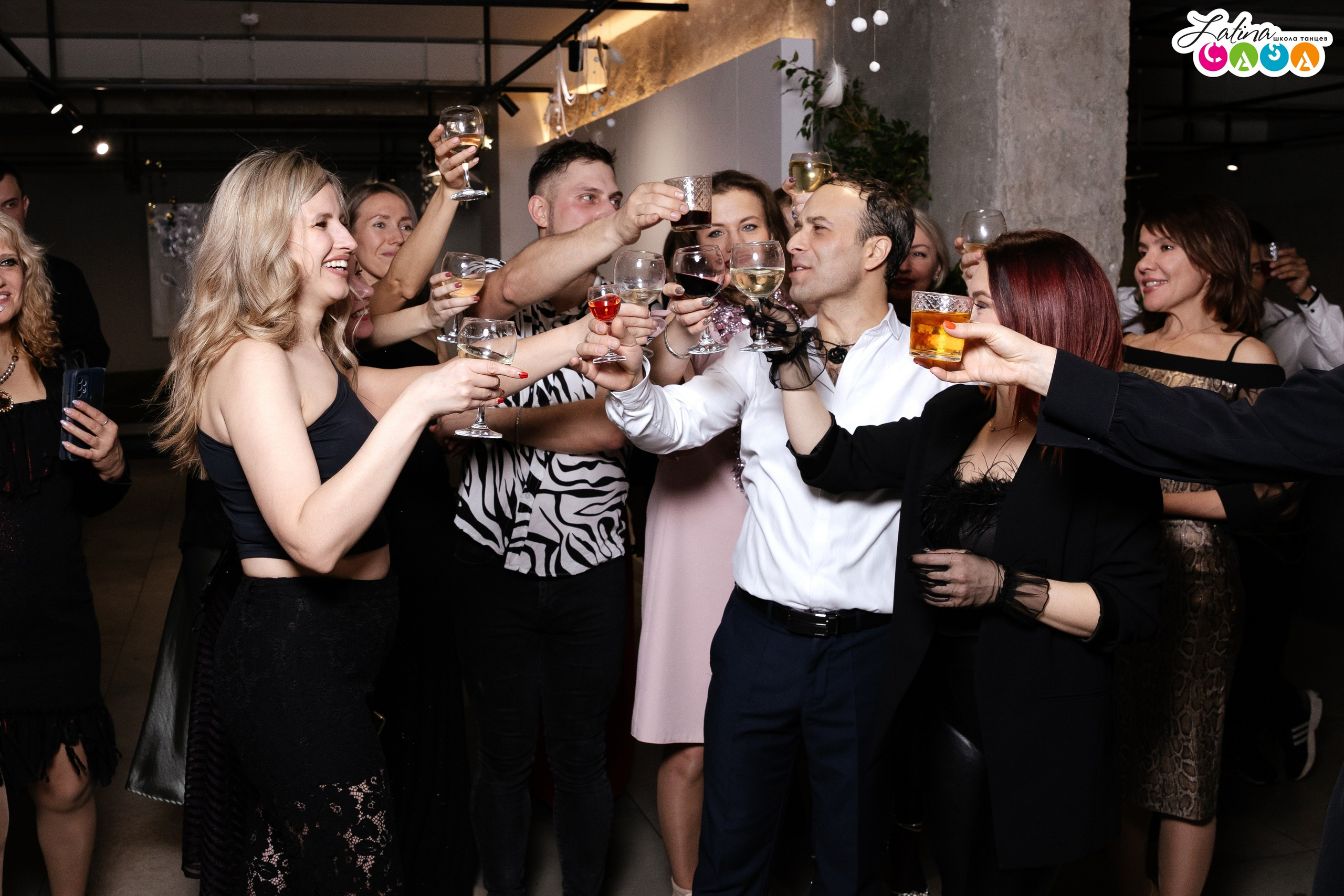 Корпоратив Casa Latina. Семейный фотограф — Макс Белогрудов