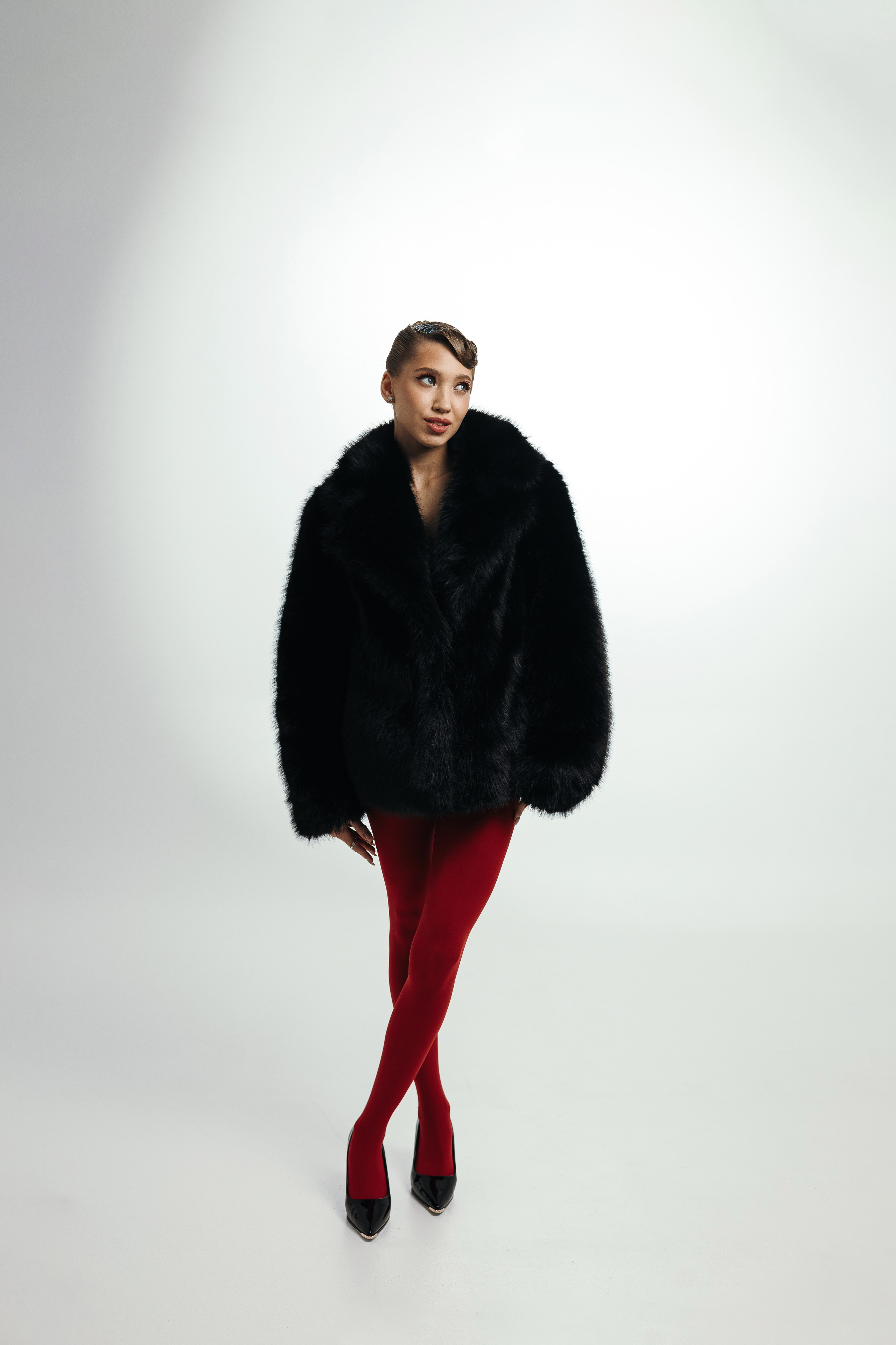 В студии. Асель Мурзина фотограф Казань