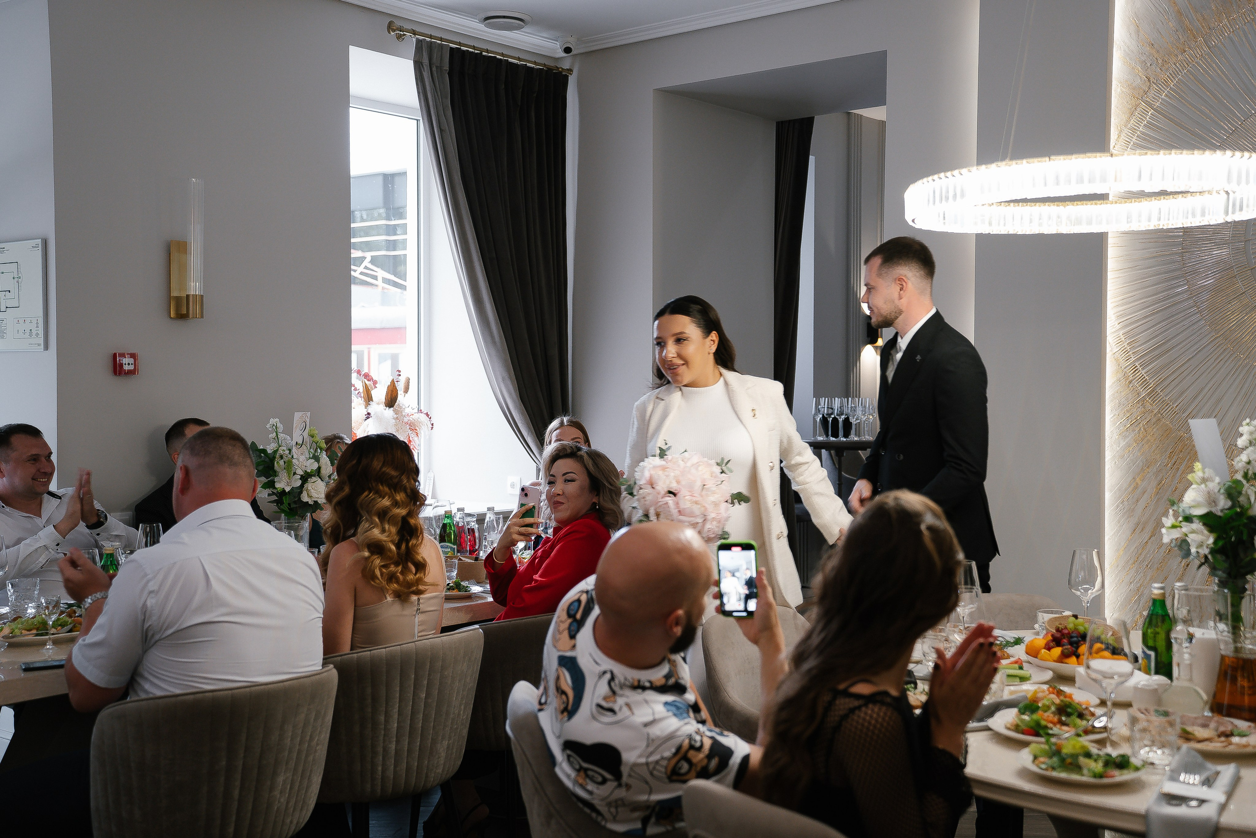 Свадебный банкет. Свадебные фотограф и видеограф в Саратове