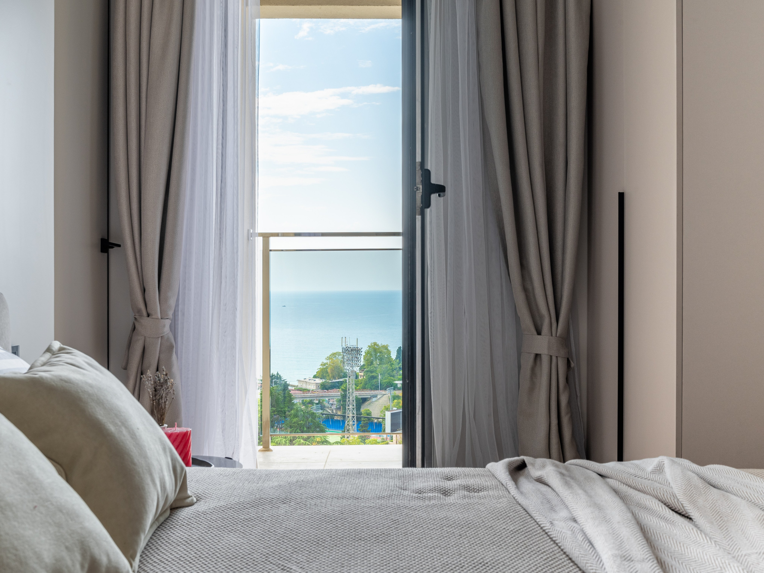 Квартира с яркими акцентами. Интерьерный фотограф в Сочи Элина Габриелян