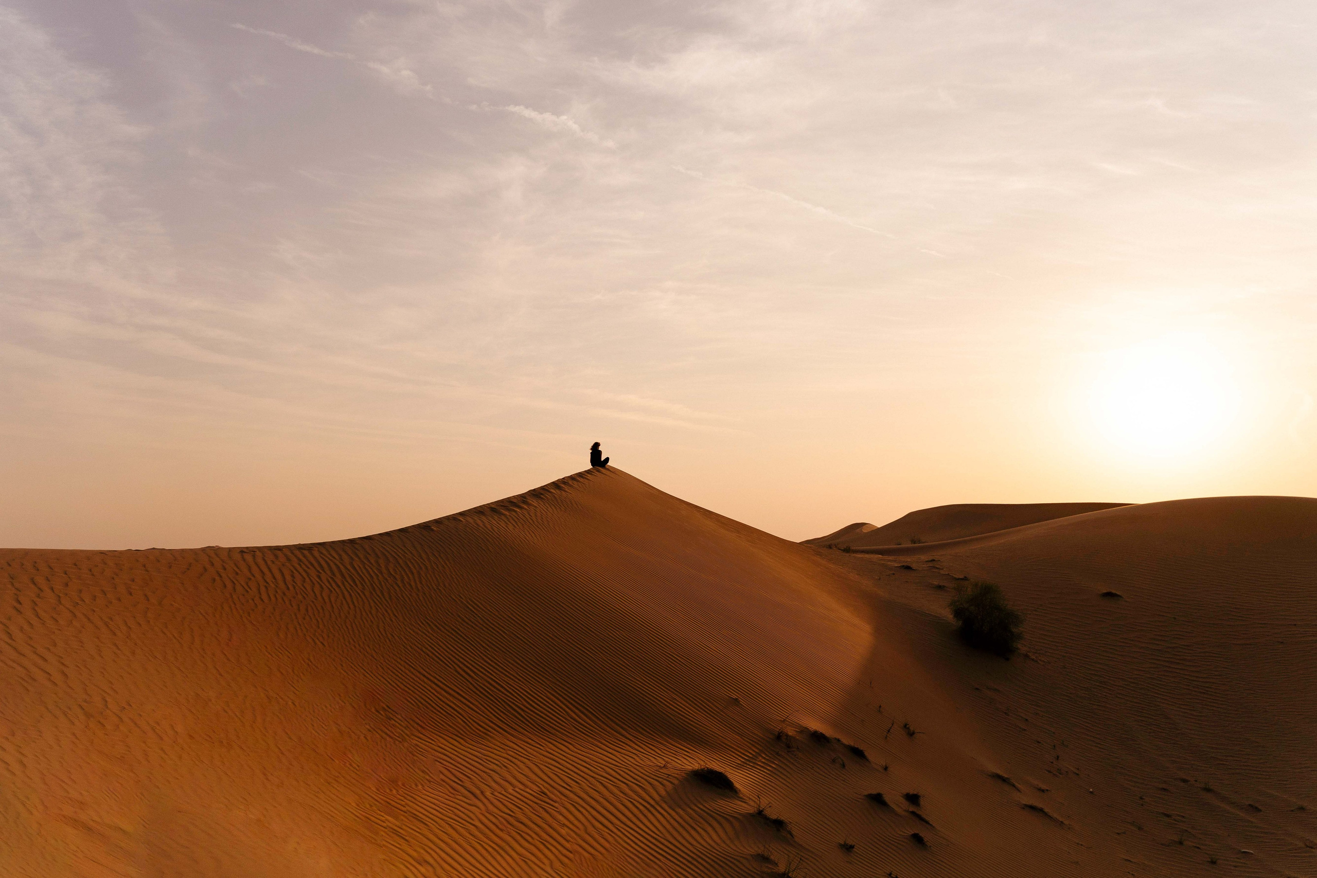 Наташа в пустыне 22 год. Фотограф и видеограф в Москве и Абу Даби Мария Кулагина